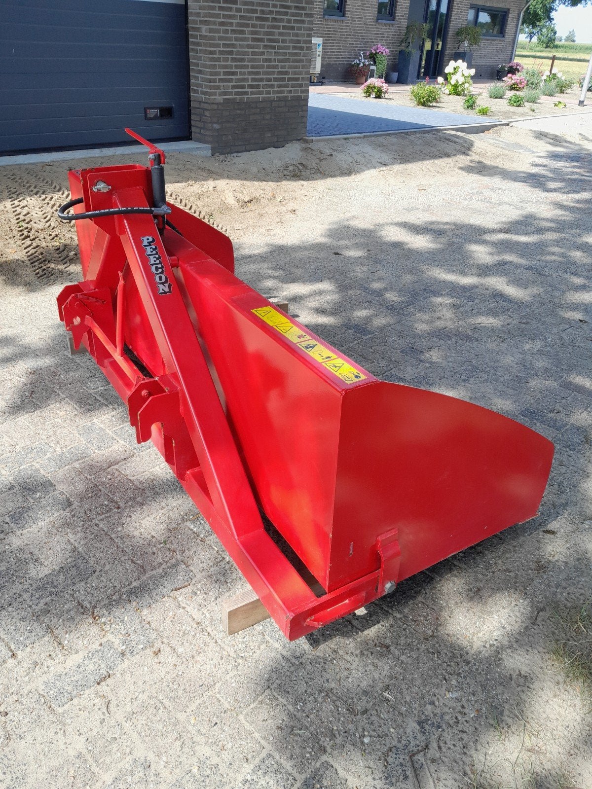 Te koop grondbak, Ophalen, Grondbewerking