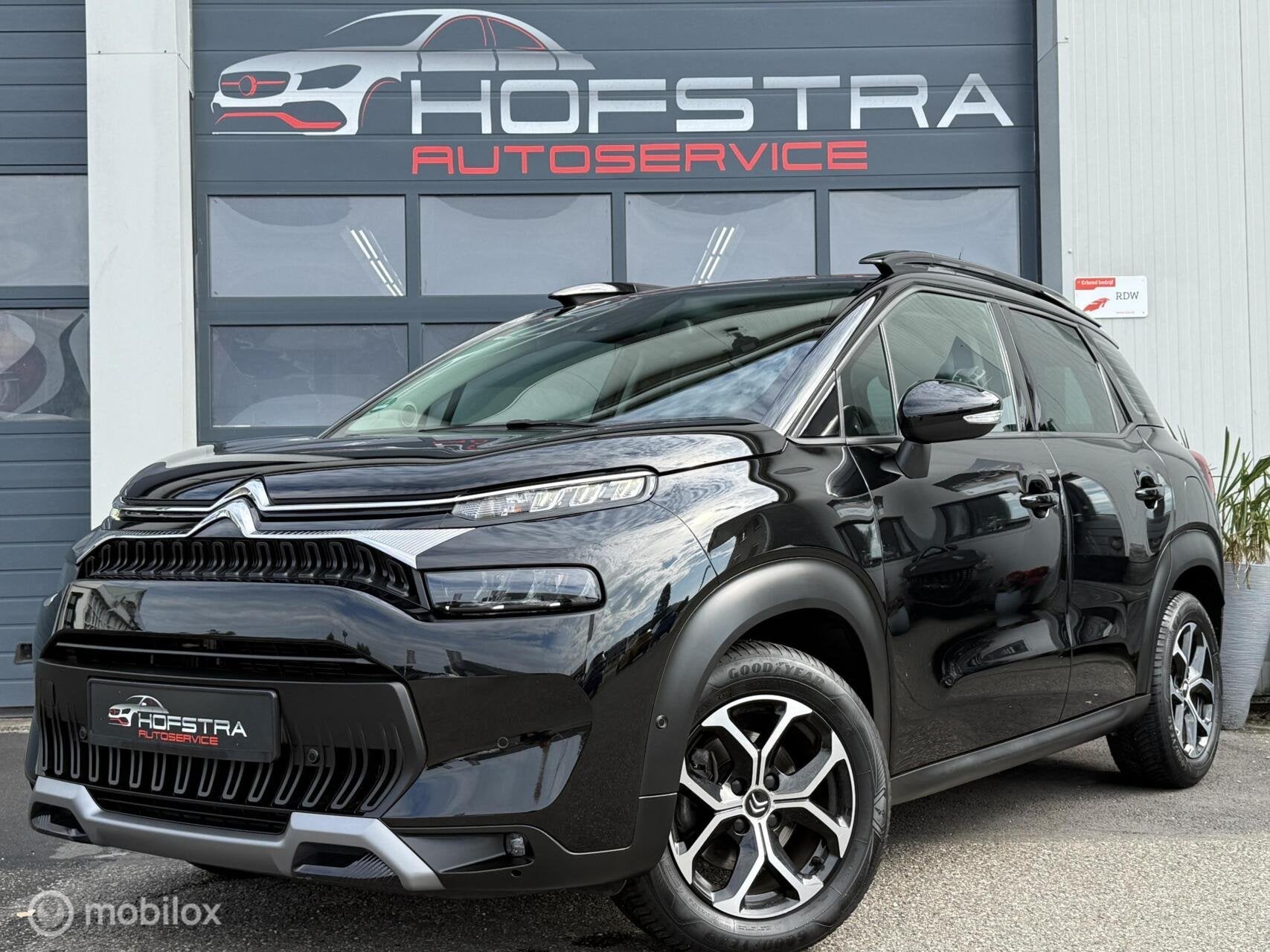Citroen C3 Aircross 1.2 PureTech Shine Pack Aut. Trekhk Came, Auto's, 840 kg, Gebruikt, Euro 6, 1199 cc