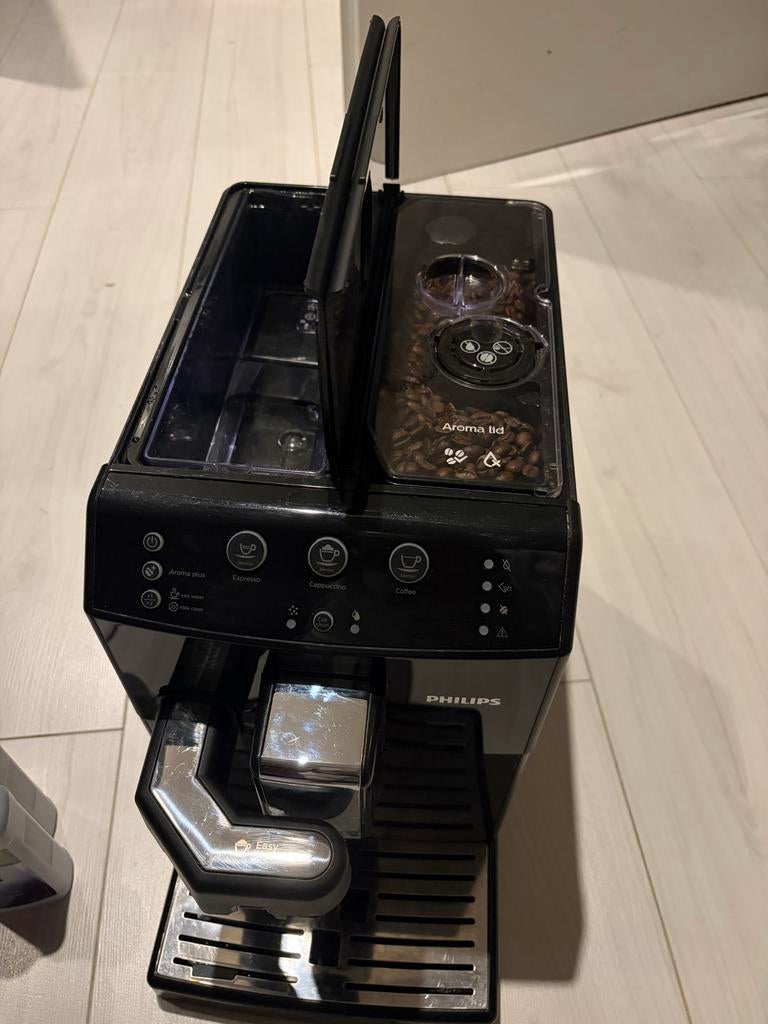 Philips volautomatische espressomachine / cappucinomachine, Afneembaar waterreservoir, Gebruikt, Espresso apparaat, 2 tot 4 kopjes