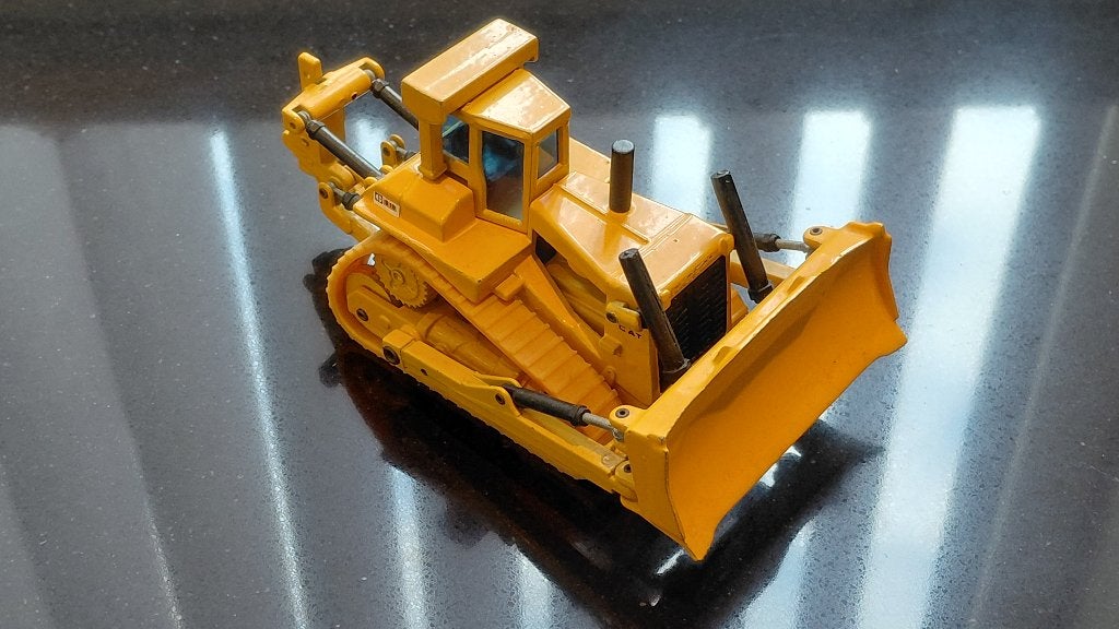 Joal 1:50 220 Caterpillar D10, Ophalen of Verzenden, Zo goed als nieuw, Hijskraan, Tractor of Landbouw, Overige merken