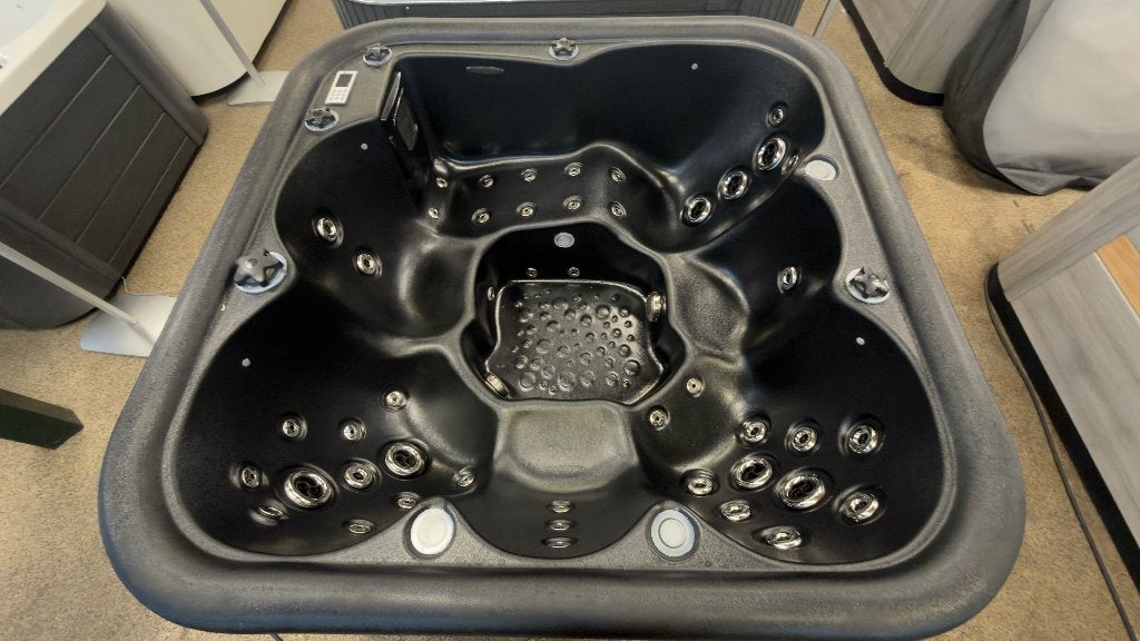 Spa Blackpool – 6 Persoons Jacuzzi met 43 Massagejets