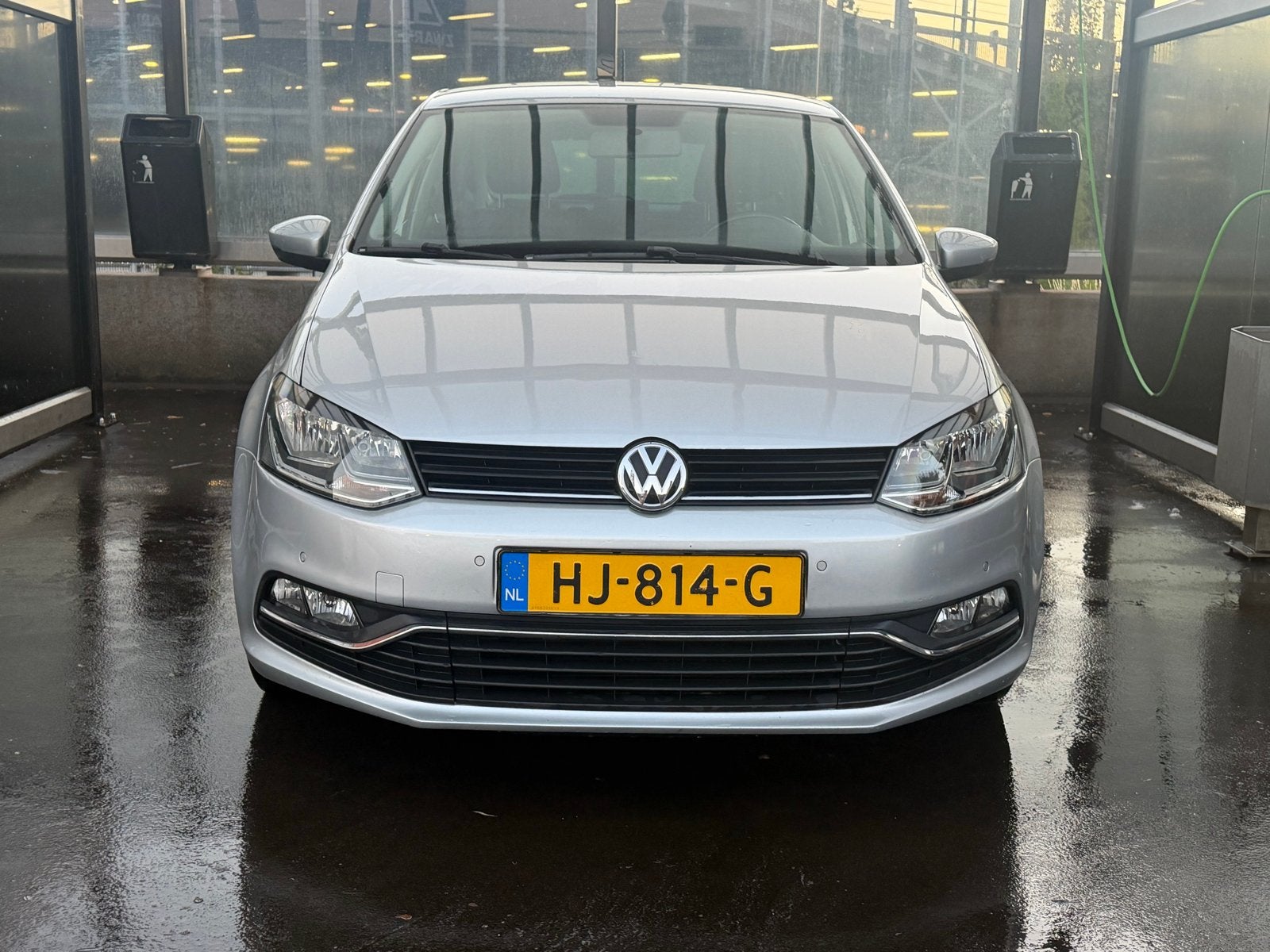 Volkswagen Polo 1.4 TDI 66KW BMT 2015 Grijs, Auto's, Voorwielaandrijving, 1051 kg, Origineel Nederlands, 570 kg