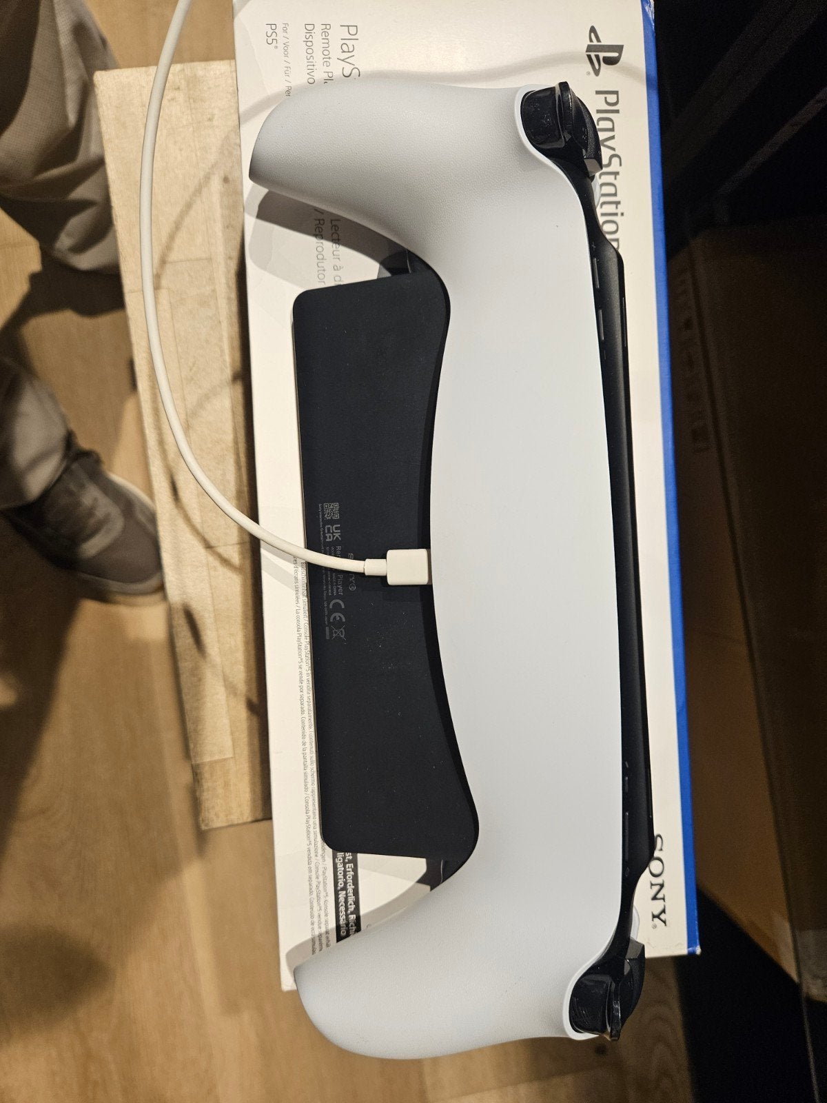 Foto 4 van Sony PlayStation Portal Remote Player - Nieuw in doos
