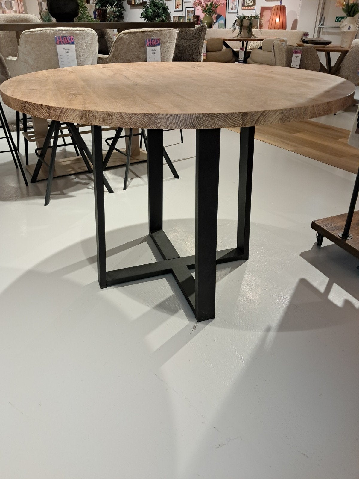 SHOWMODEL ronde bartafel 130x90 mango HPL, Ophalen, Nieuw
