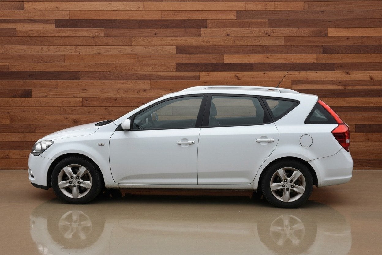 Kia cee'd Sporty Wagon 1.6 CRDi Navigator Plus Pack | NO APK, Auto's, Voorwielaandrijving, Euro 5, Stof, Gebruikt