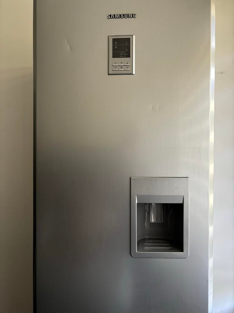 Samsung No Frost Koel-vriescombinatie 192cm - Goede staat, Witgoed en Apparatuur, Koelkasten en IJskasten, Gebruikt, 200 liter of meer