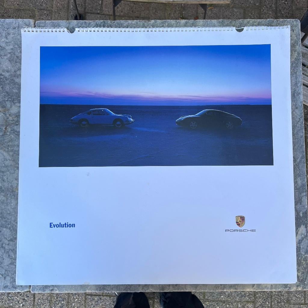 Porsche Evolution Kalender 98 Auto Memorabilia, Auto diversen, Auto-accessoires, Gebruikt, Ophalen of Verzenden