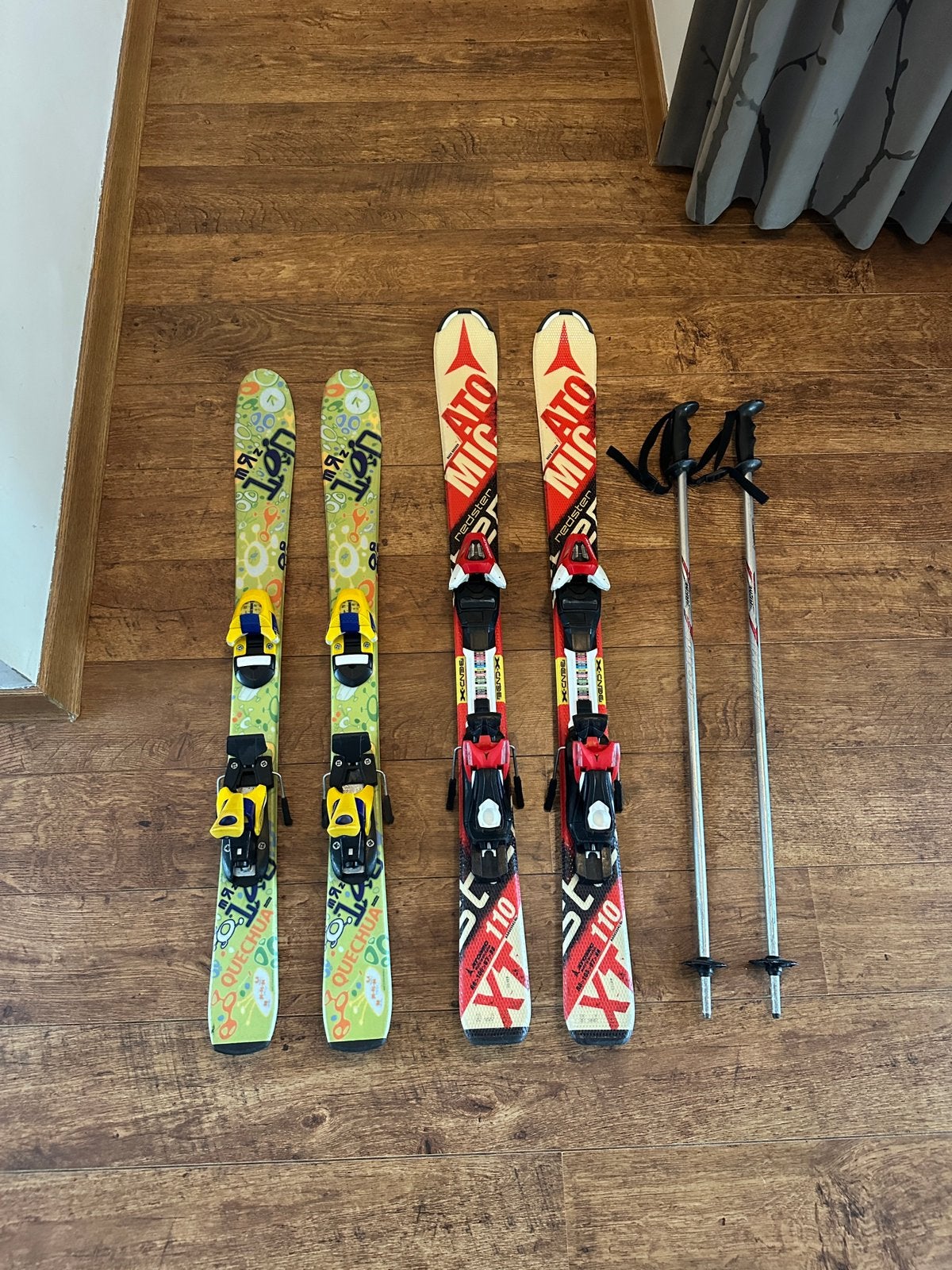 Quechua ski’s 100 cm Atomic ski’s 110 cm + skistokken 90, Ophalen, 100 tot 140 cm, Salomon, Zo goed als nieuw