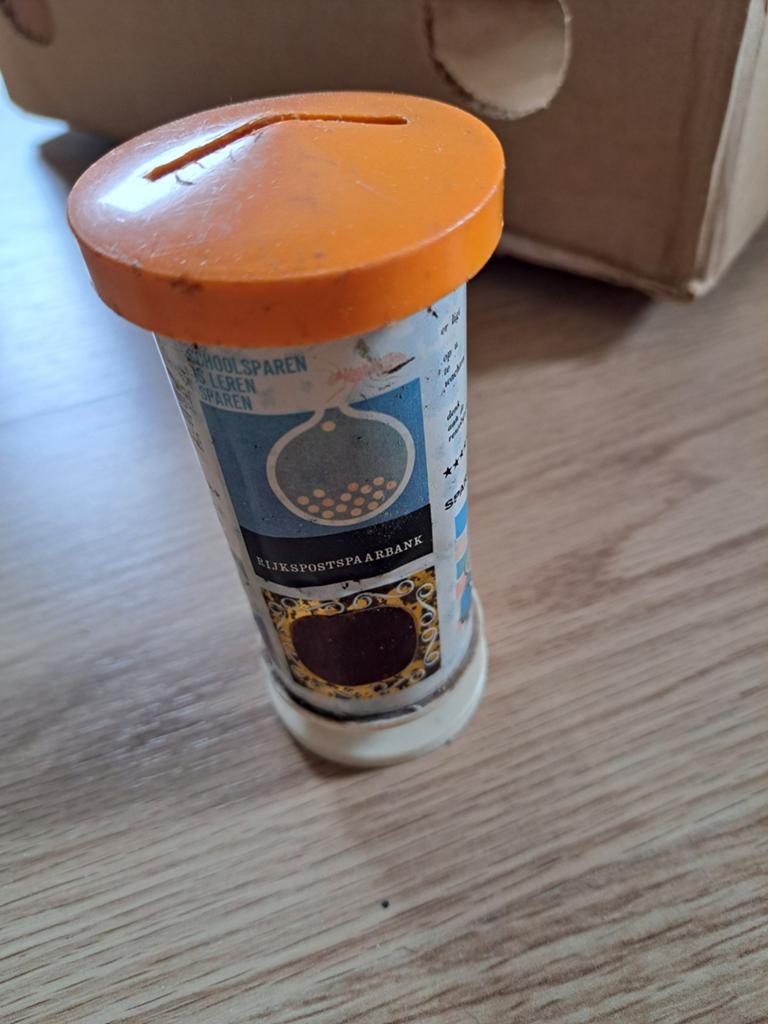 Spaarpot oud, Ophalen, Overige thema's