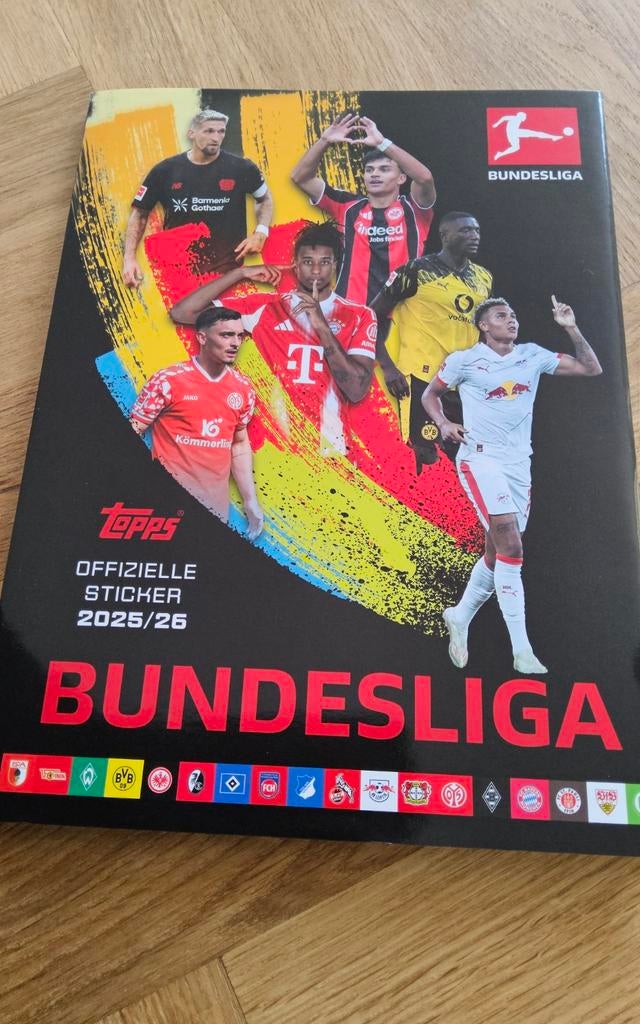 Topps Match Attax Bundesliga 2025-2026 Cards, Verzenden, Zo goed als nieuw, Buitenlandse clubs, Spelerskaart