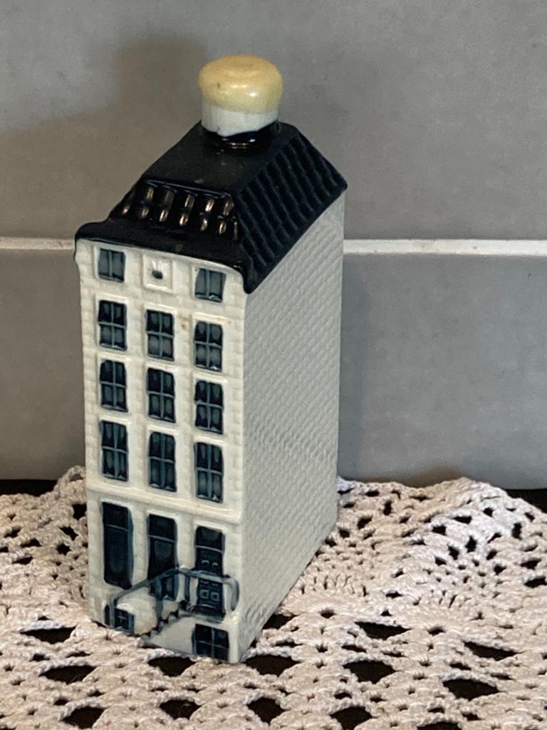 KLM huisje nummer 57 (260526), Verzamelen, KLM Huisjes, Ophalen of Verzenden, Zo goed als nieuw, 41 t/m 60