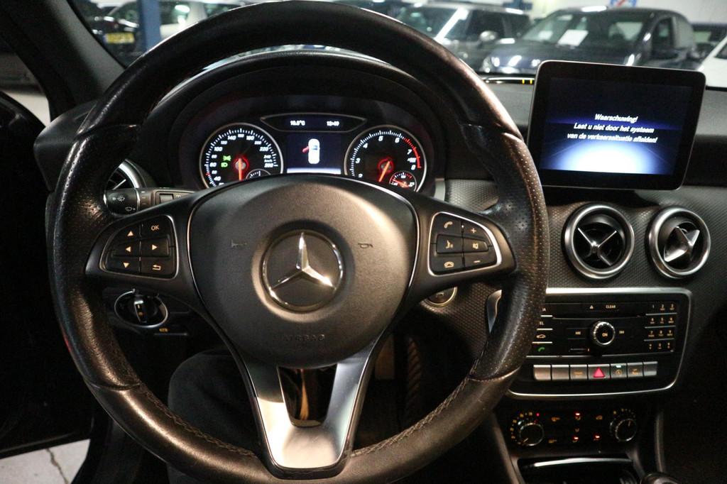 Mercedes-Benz A-klasse 160 Sport Edition CARPLAY/ NAP/ KEURI, Voorwielaandrijving, Gebruikt, Euro 6, 4 cilinders