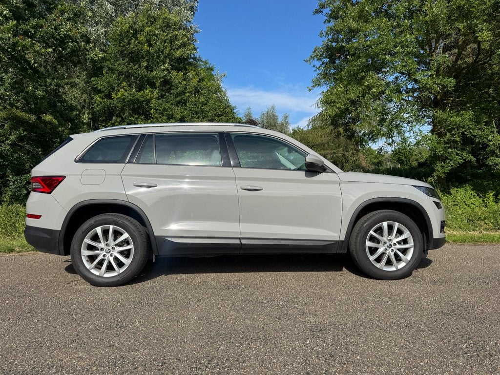 Skoda Kodiaq 1.5 TSI Greentech ACT 150pk 2021, Auto's, Voorwielaandrijving, 15 km/l, 4 cilinders, Lichtsensor