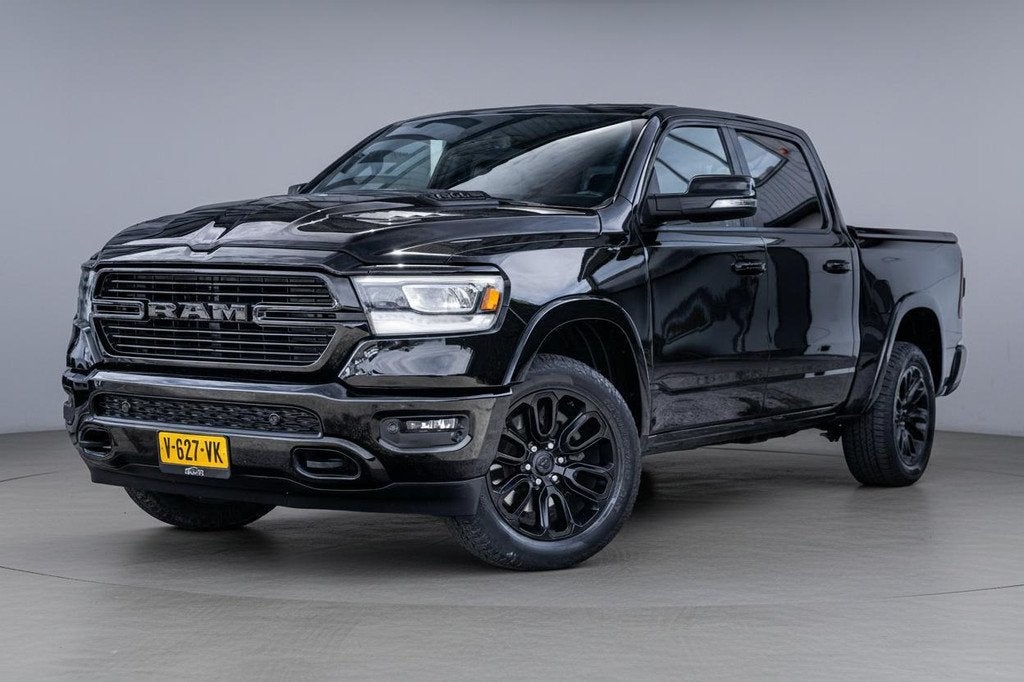 Dodge Ram 1500 5.7 V8 4x4 Crew Cab Laramie Vol-opties|Luchtv, Auto's, Dodge, Automaat, Gebruikt, 5654 cc, Stoelverwarming