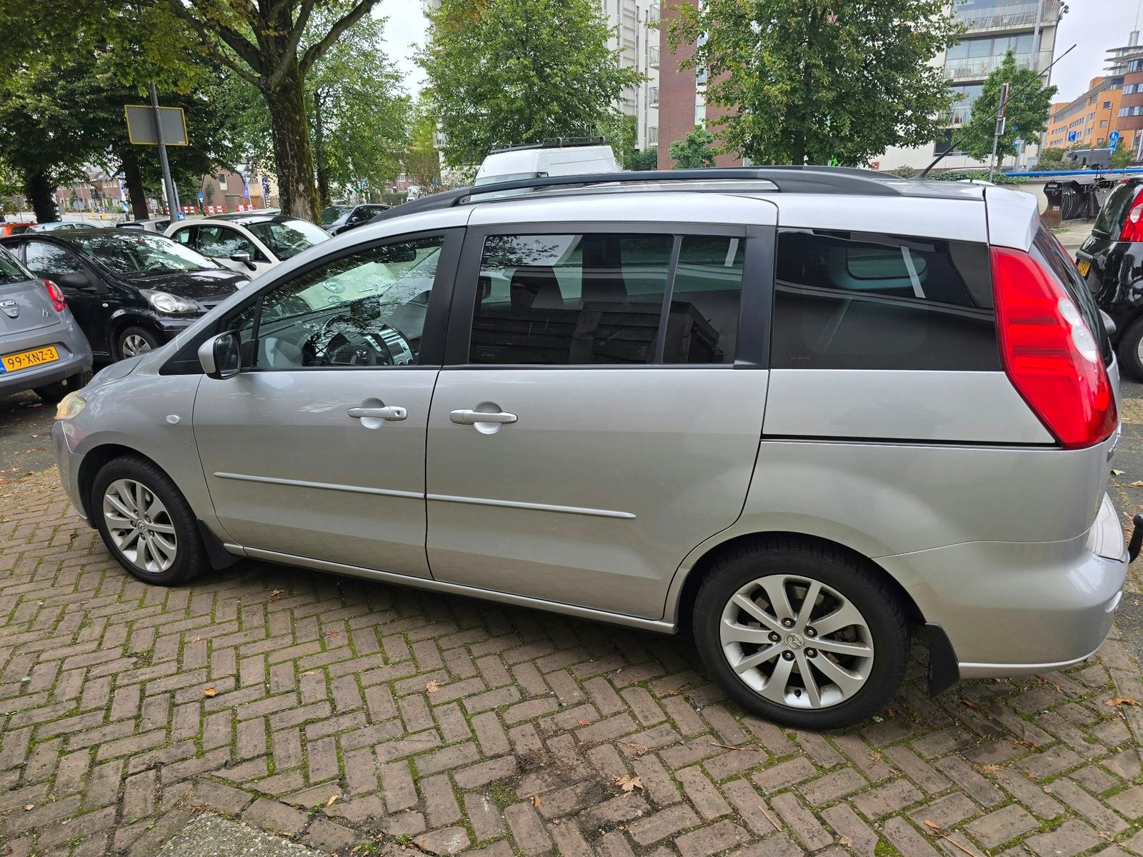 Mazda 5 - 7 persoons, Auto's, Voorwielaandrijving, 657 kg, 15 km/l, 4 cilinders