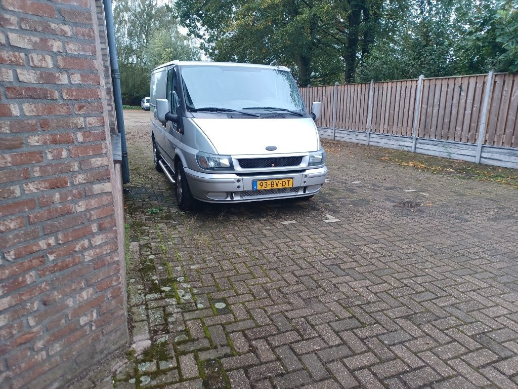 ford transit diesel bj 2005  LET OP TEKST, Voorwielaandrijving, 4 cilinders, Volkswagen, Origineel Nederlands