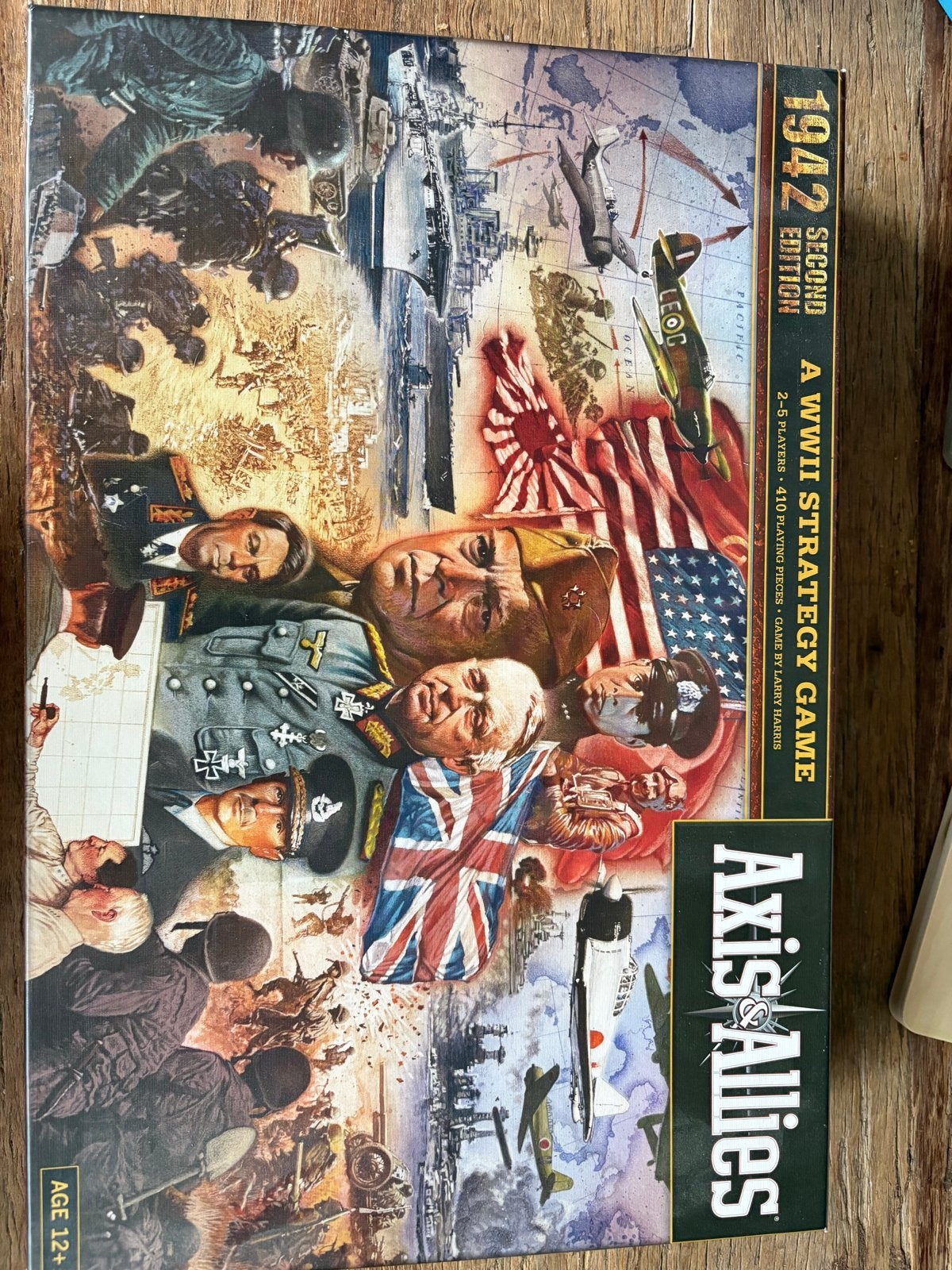 Axis & Allies 1942 Second Edition - Zo goed als nieuw, Drie of vier spelers, Ophalen of Verzenden, Zo goed als nieuw