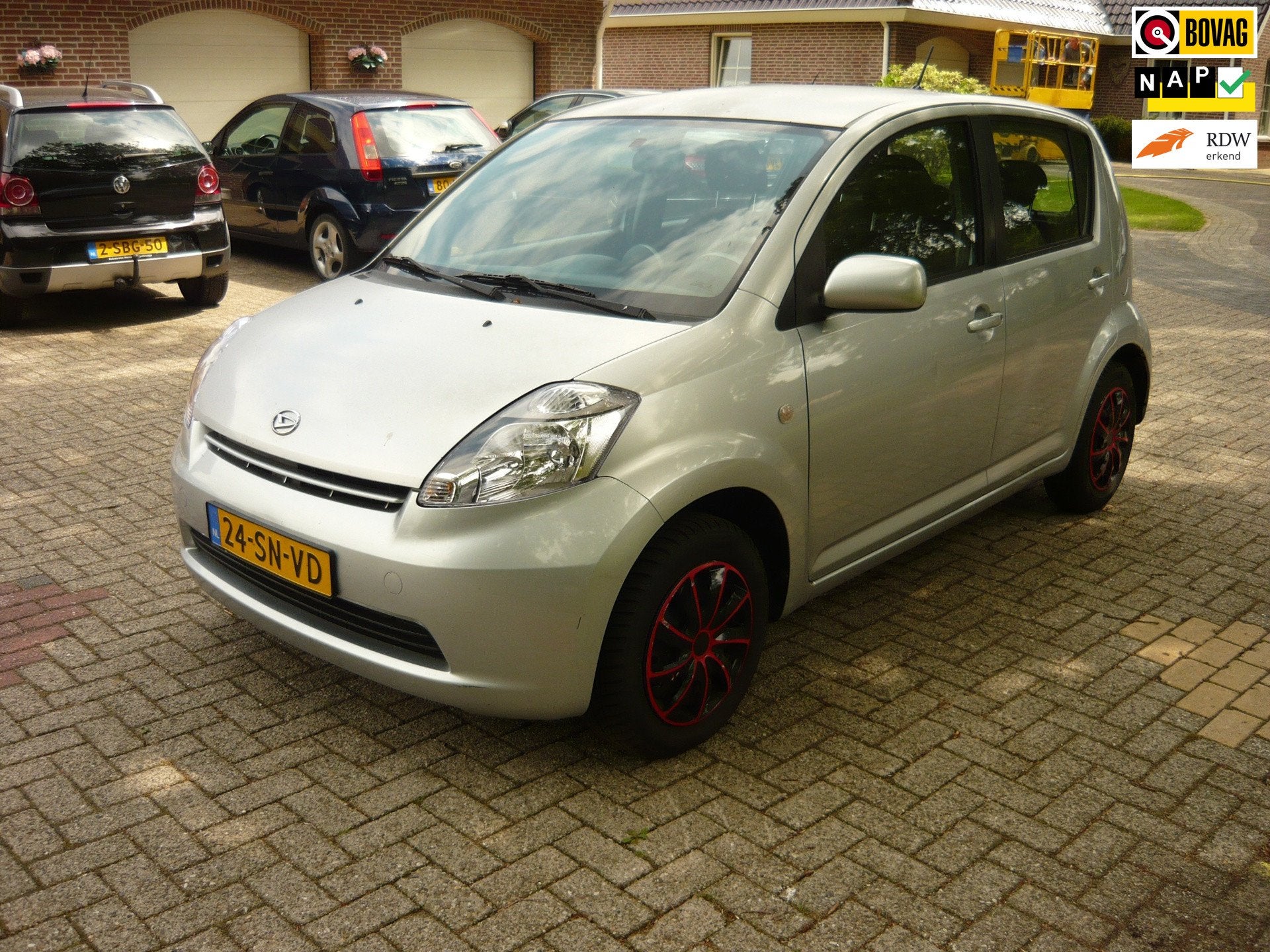 Daihatsu Sirion 2 1.3-16V Comfort, Auto's, Voorwielaandrijving, Stof, Gebruikt, 31 €/maand
