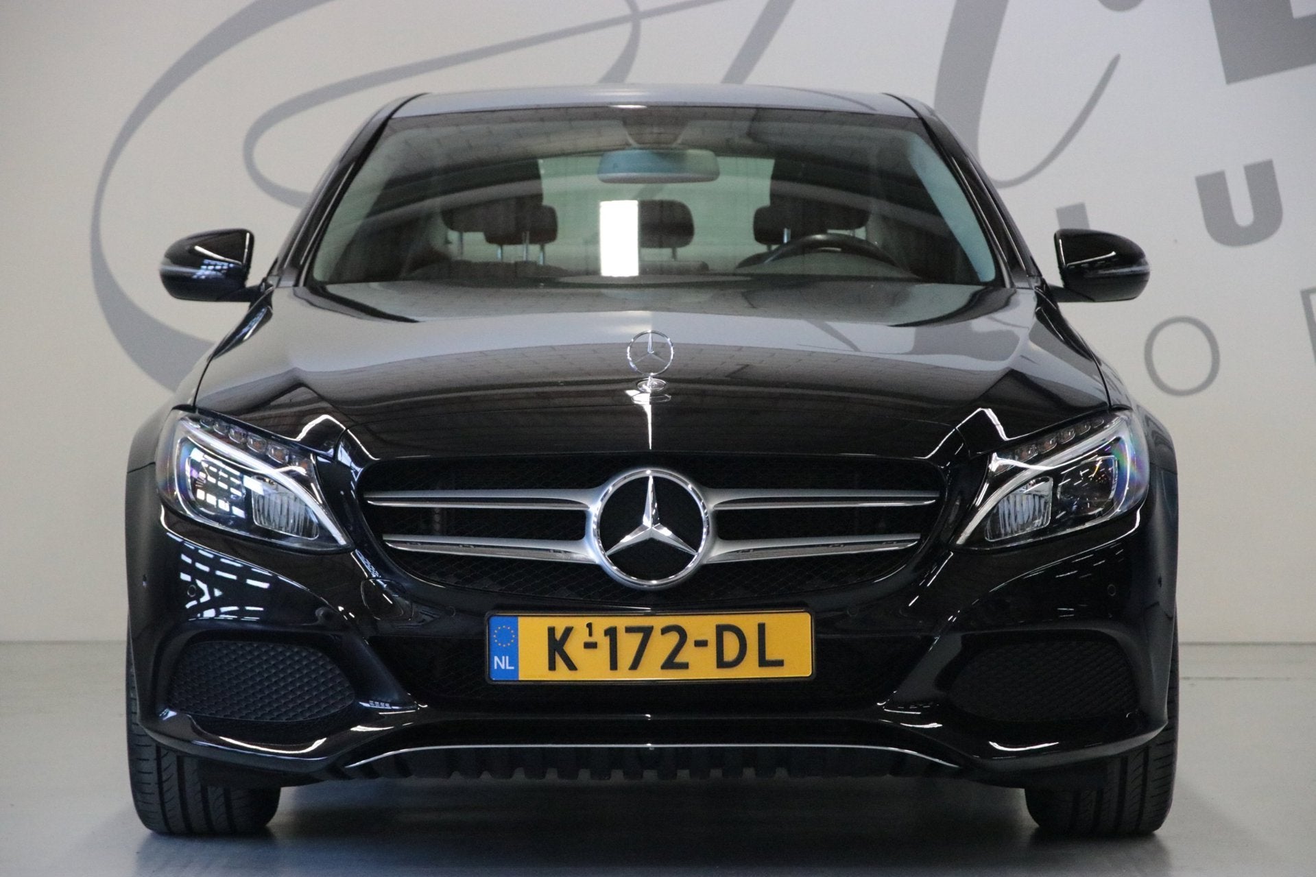 Mercedes-Benz C-klasse 180 AVANTGARDE/ Stoelverwarming, Automaat, Zwart, 1595 cc, Bedrijf