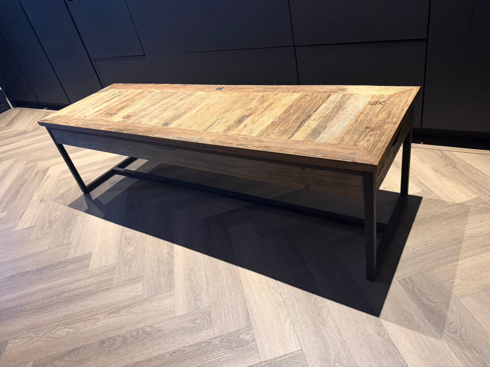Riviera Maison Shelter Salontafel / TV-meubel, Huis en Inrichting, Tafels | Salontafels, Ophalen, 100 tot 150 cm, 50 tot 100 cm