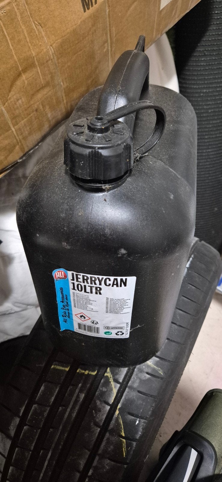 Jerrycan 10 liter - Zwart, Ophalen of Verzenden, Gebruikt