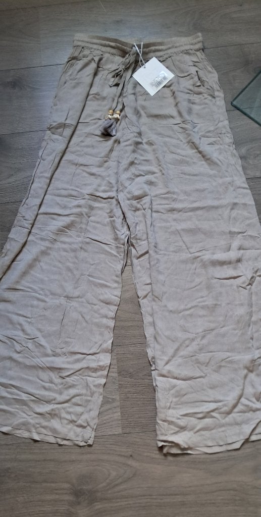 Nieuwe beige wijde broek met trekkoord, Ibiza Mode, Verzenden, Beige, Maat 42/44 (L)