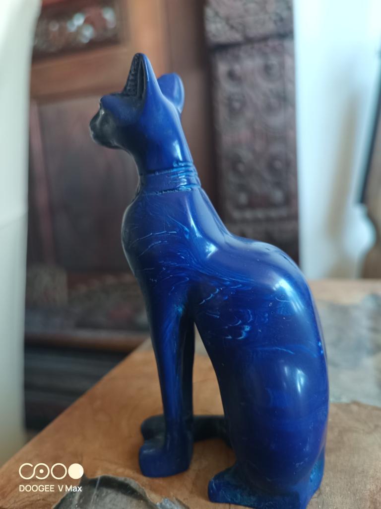 Egyptische Bastet Kat Beeldje - Blauw, Blauw, Minder dan 20 cm, Ophalen of Verzenden, Overige materialen