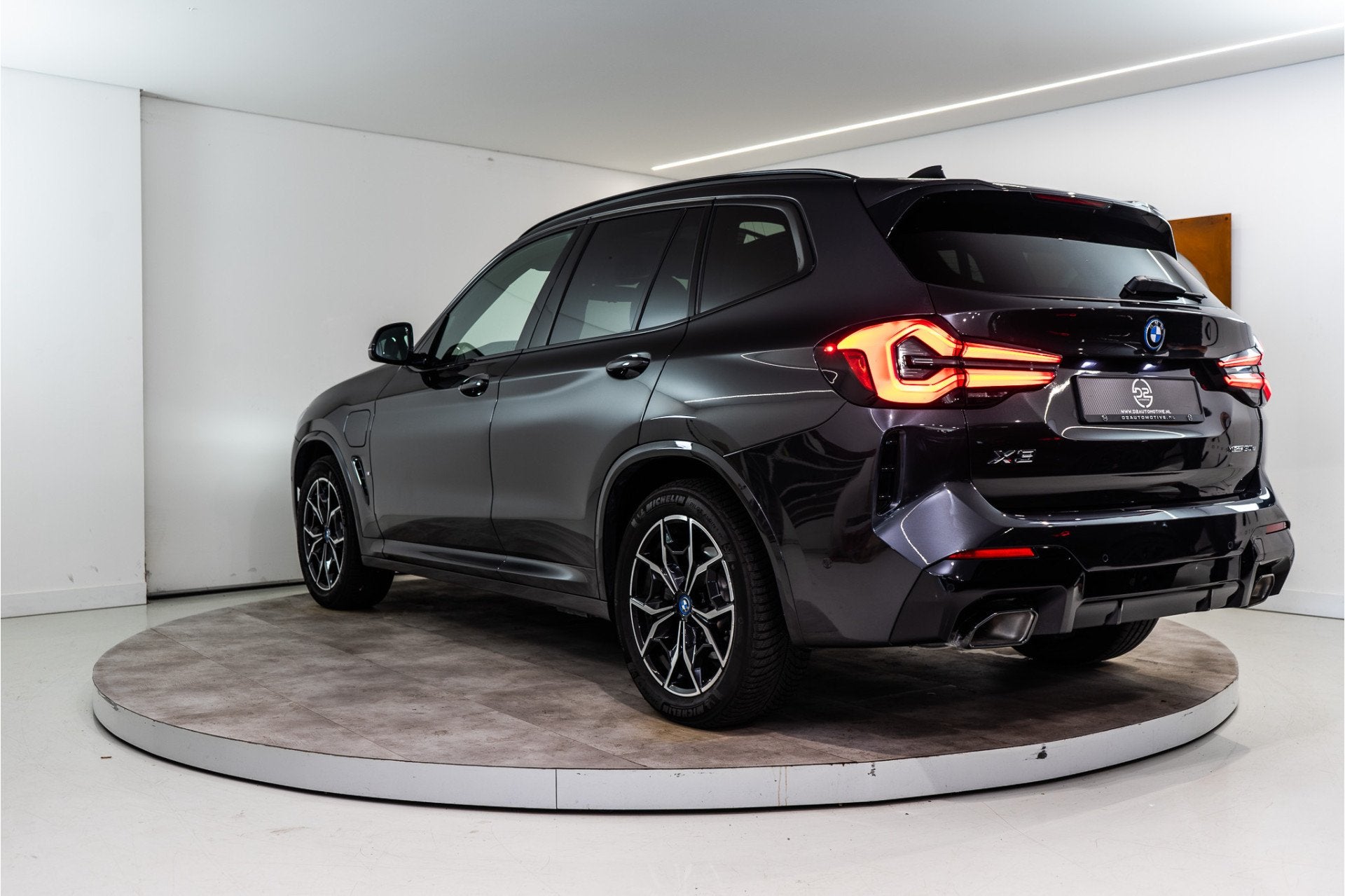 BMW X3 xDrive30e M-Sport 293PK | Pano | LED | Leder&Elektris, Auto's, Automaat, Gebruikt, Bedrijf, Vierwielaandrijving