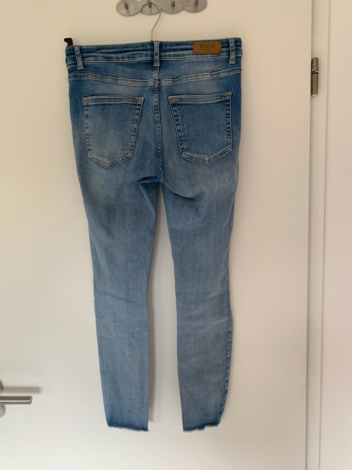 Only jeans met gaten - Maat M30, Ophalen of Verzenden, Gedragen, Blauw, W30 - W32 (confectie 38/40)