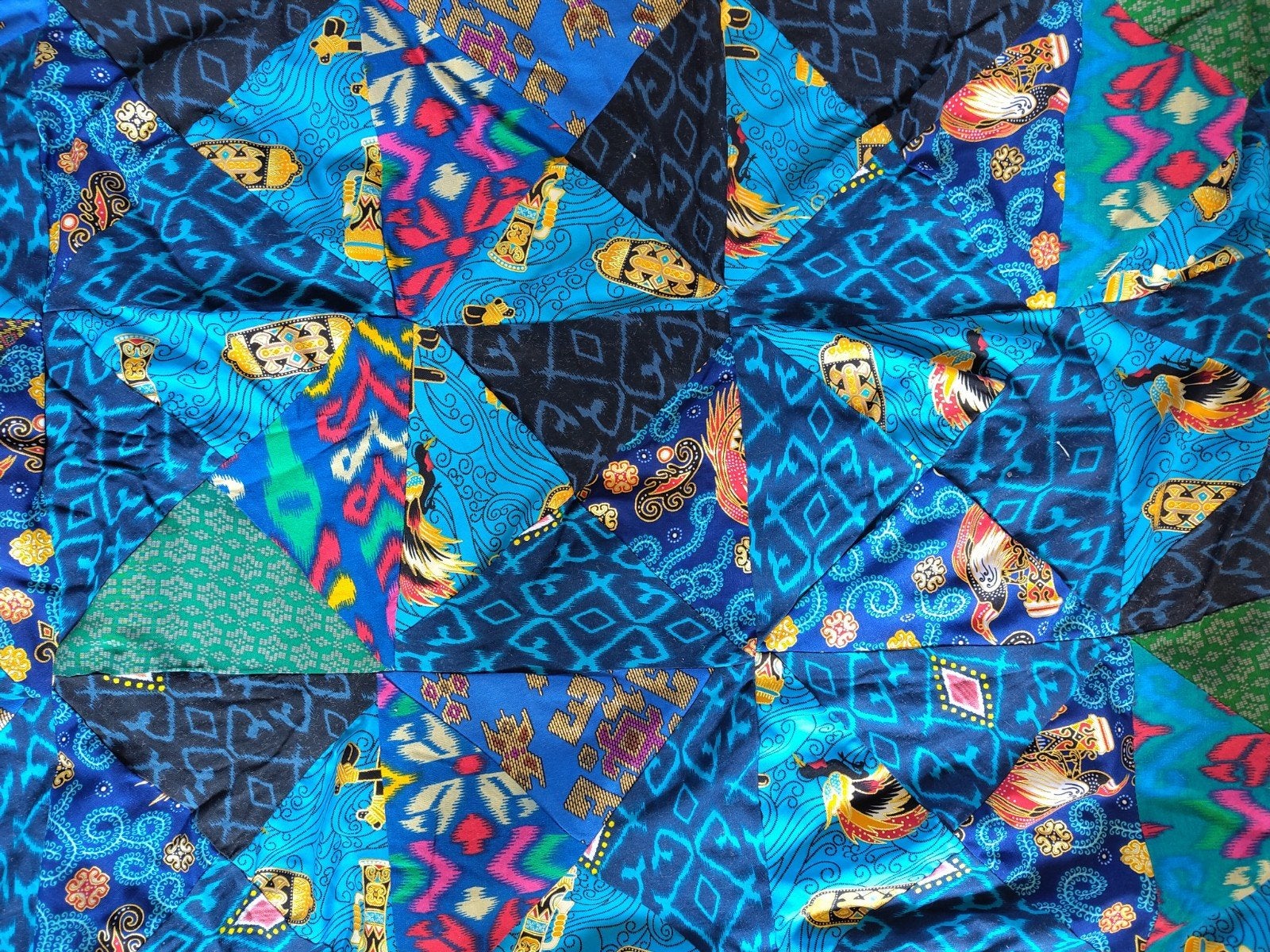 Blauwe batik lapjesdeken uit Indonesië, Ophalen, 220 cm, Woondeken, Zo goed als nieuw