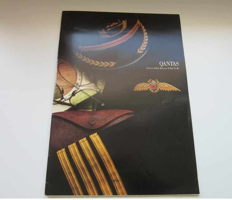 Qantas brochure A great airline because it had to be, Verzenden, Zo goed als nieuw, Overige typen