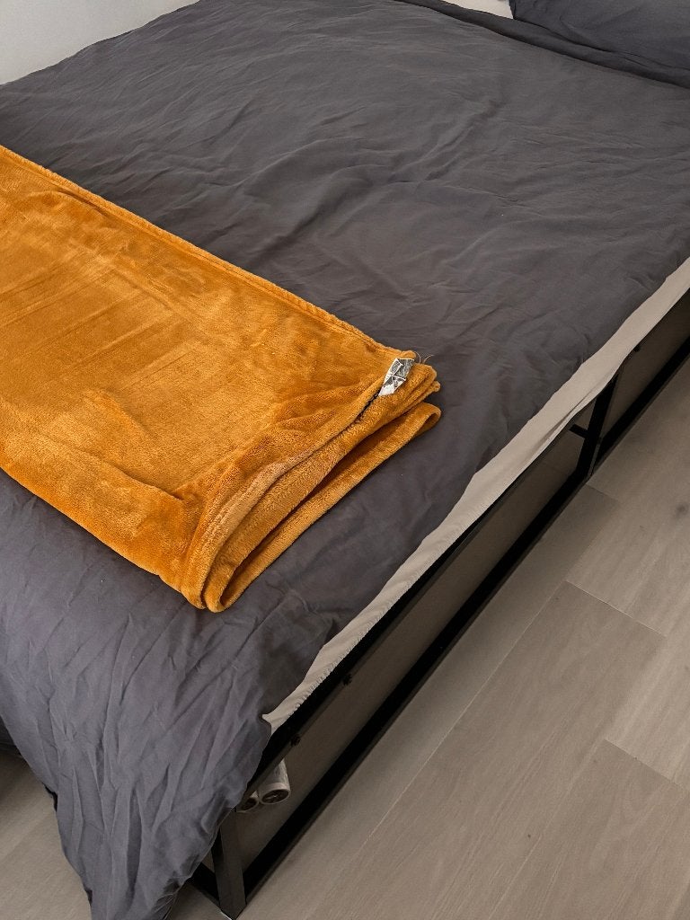 VidaXL bedframe 120X200 CM - goede staat, Huis en Inrichting, Slaapkamer | Bedden, Ophalen, Zwart, Zo goed als nieuw, Twijfelaar