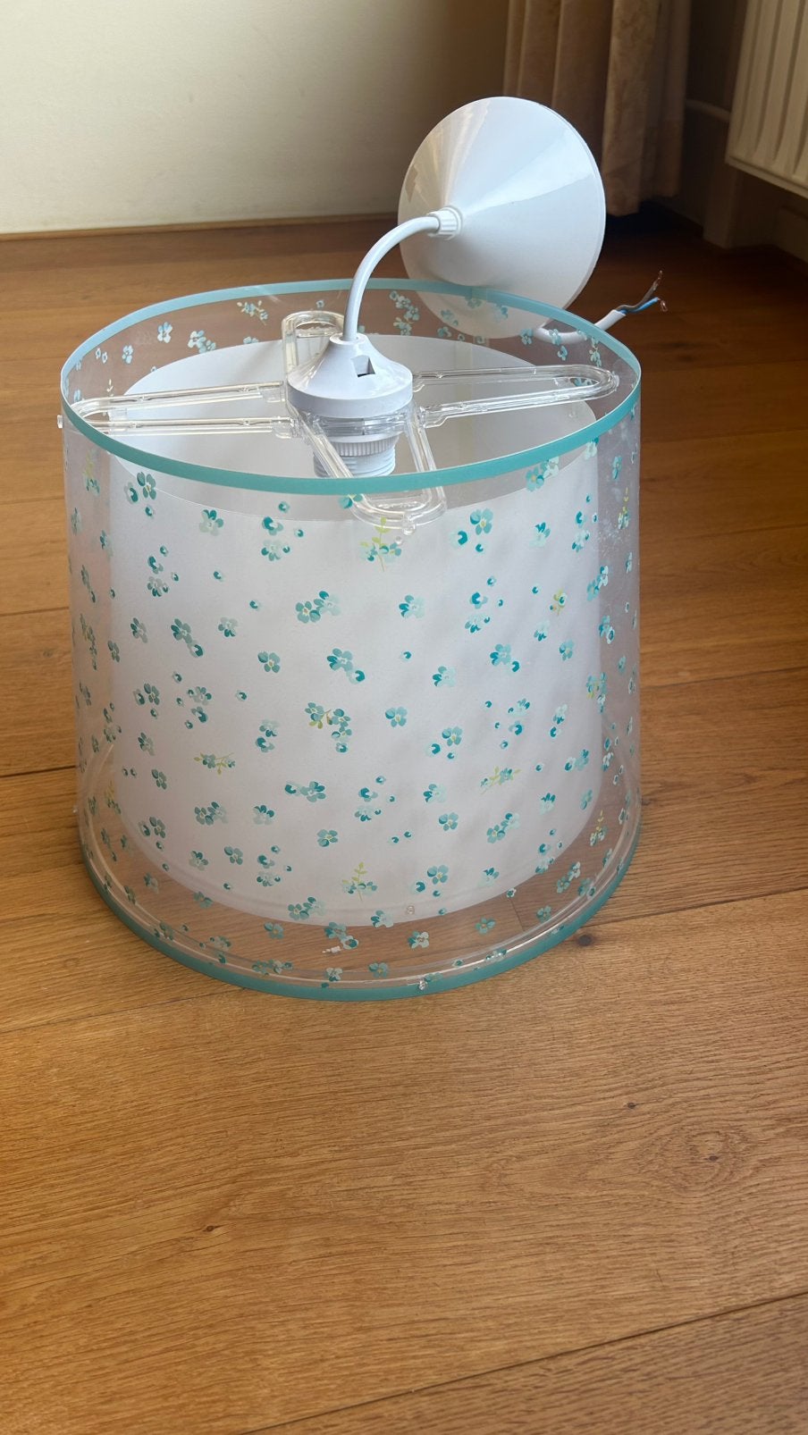 Mooie Dalber Dream Flower plafondlamp, uitstekende conditie, Ophalen of Verzenden, Zo goed als nieuw, Kunststof, E27 (groot)