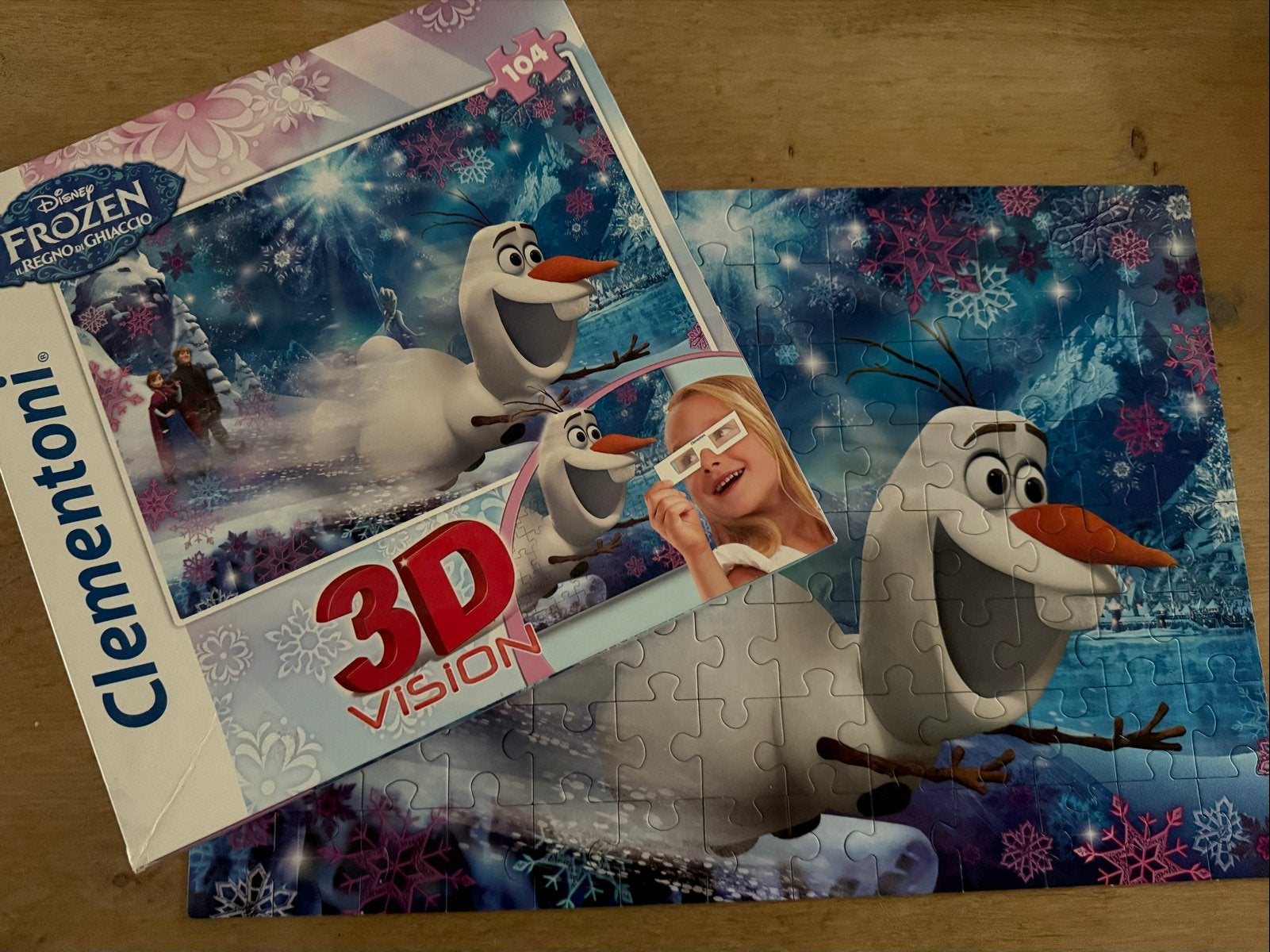Frozen puzzel 104 stukjes - Compleet en uitdagend, Ophalen of Verzenden, Minder dan 500 stukjes, Gebruikt, Legpuzzel