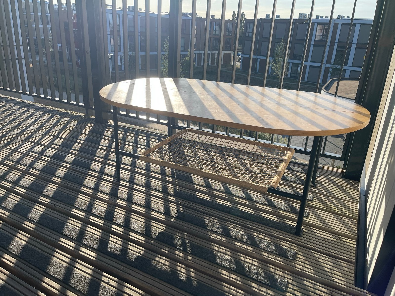 Gratis salontafel Jysk, Huis en Inrichting, Tafels | Salontafels, Gebruikt, 100 tot 150 cm, Ovaal, 5 – 50