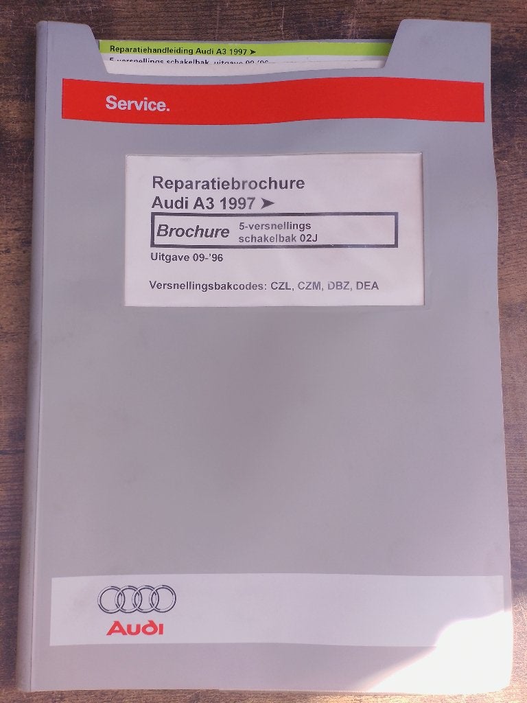 Audi A3 1996-02 dealer werkplaatsboek versnellingsbak 02J, Ophalen of Verzenden, Gelezen, Audi