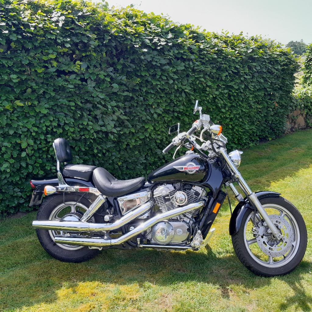 Honda vt 1100 shadow bj. 1994, Motoren, Cardan-aandrijving, 2 cilinders, Chopper, Particulier