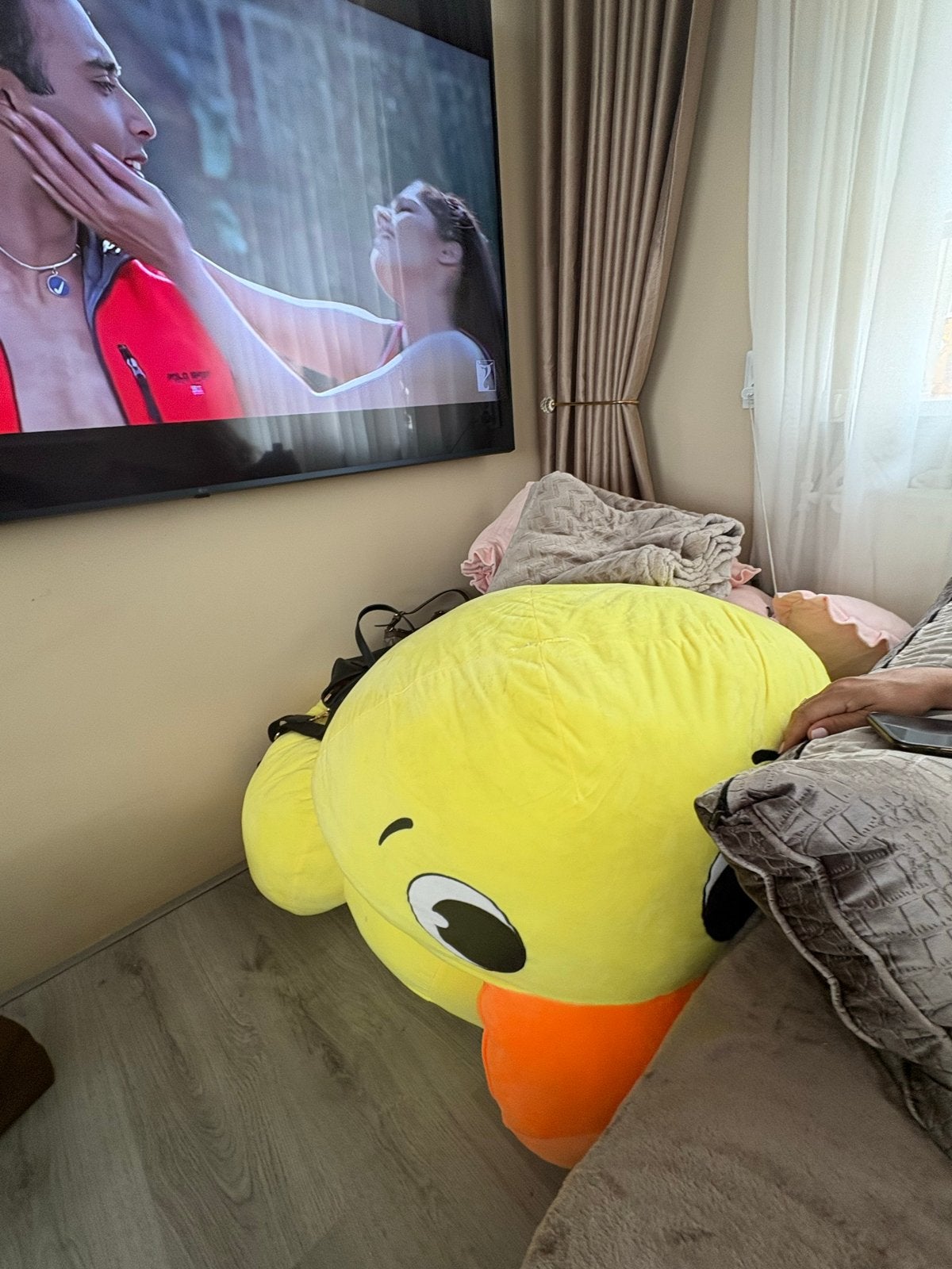 Grote gele eend knuffel - Zo goed als nieuw, Kinderen en Baby's, Speelgoed | Knuffels en Pluche, Geel, Ophalen of Verzenden, Zo goed als nieuw
