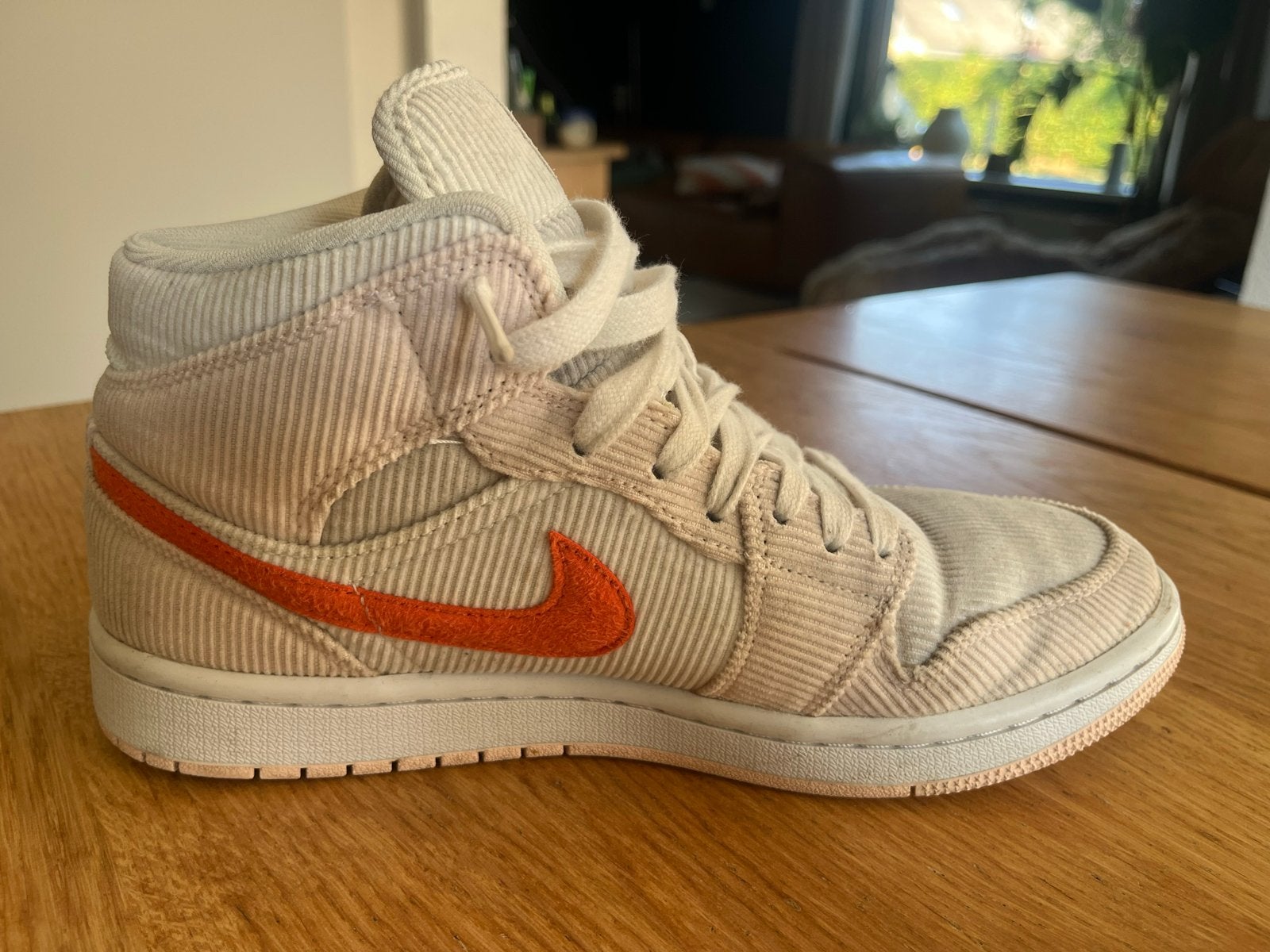Air Jordan 1 Mid SE Corduroy - Maat 40, Kleding | Dames, Schoenen, Ophalen, Gedragen, Overige kleuren, Sneakers of Gympen