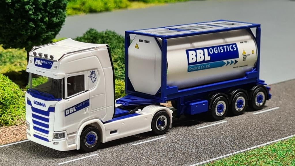 042 Herpa BBL Scania S Highline tankcontainertrailer, Ophalen of Verzenden, Nieuw, Bus of Vrachtwagen, Herpa