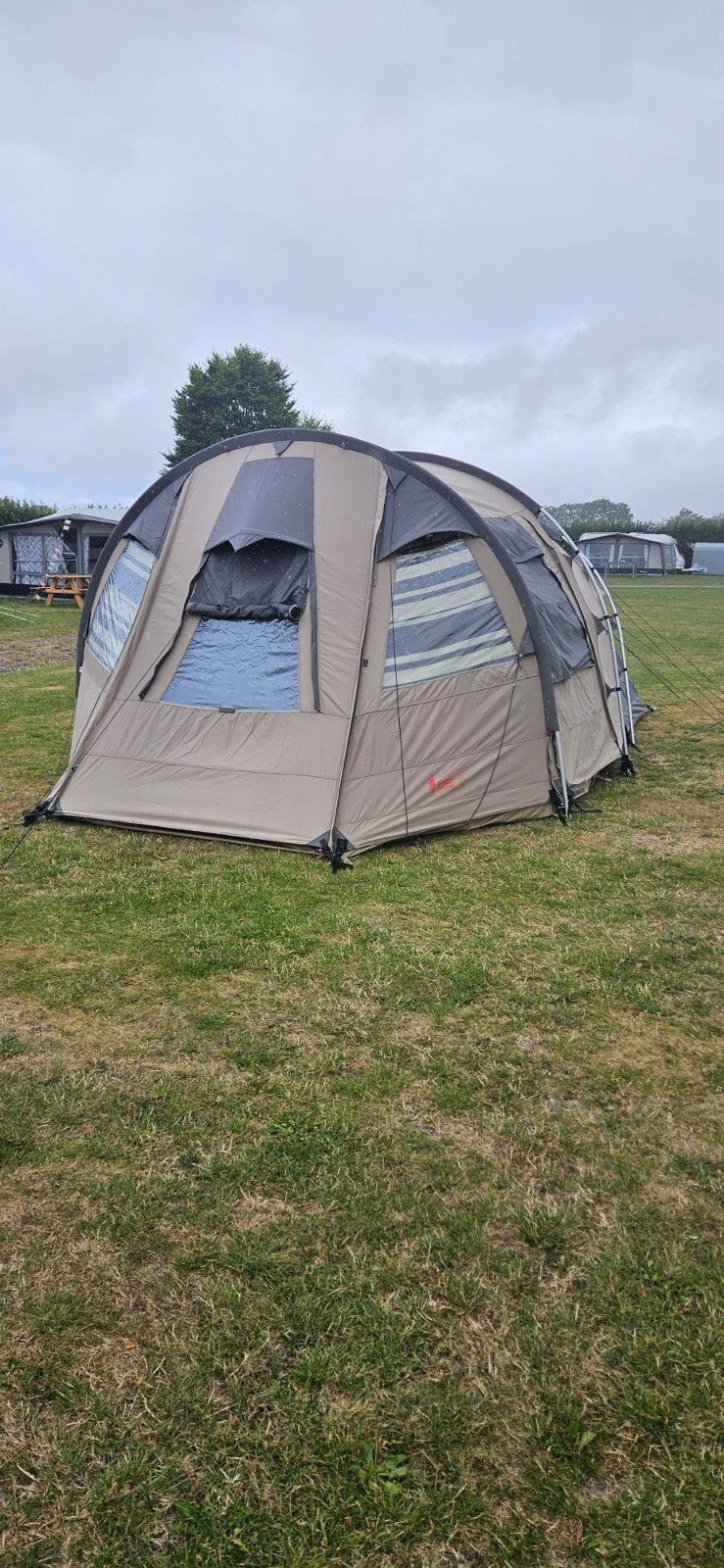 Aspen Redwood 320 - kwaliteittent, zo goed als nieuw., Caravans en Kamperen, Ophalen, Zo goed als nieuw