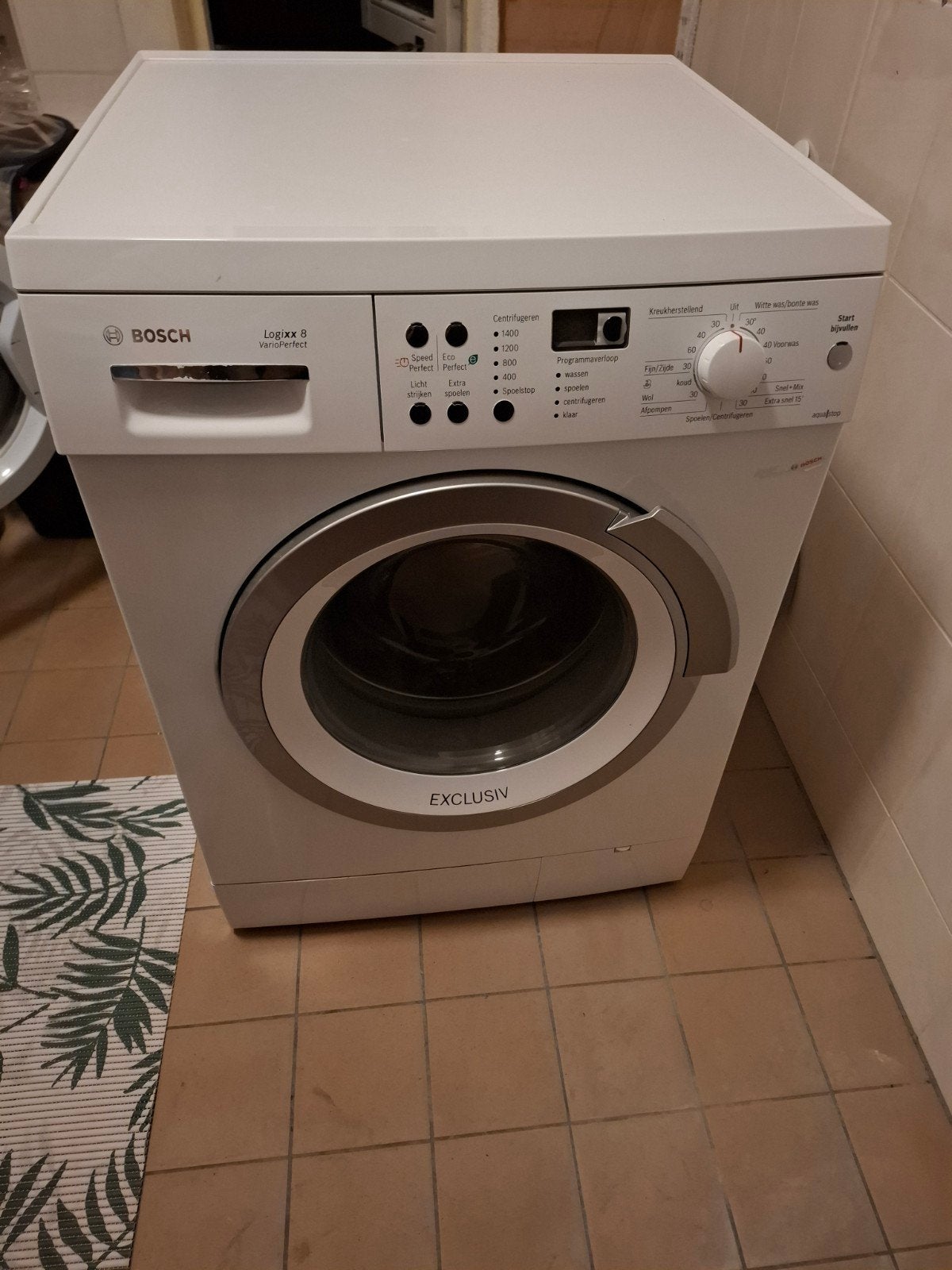 Bosch wasmachine, Ophalen, Zo goed als nieuw, 85 tot 90 cm, 1200 tot 1600 toeren