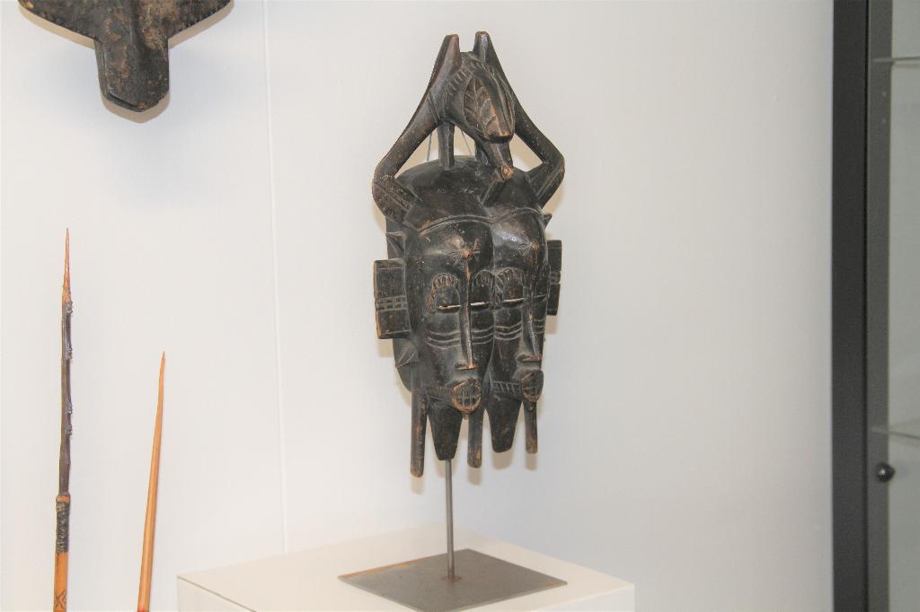 SENUFO KPELIE MASK - Ivoorkust-West Afrika, Antiek en Kunst, Ophalen of Verzenden