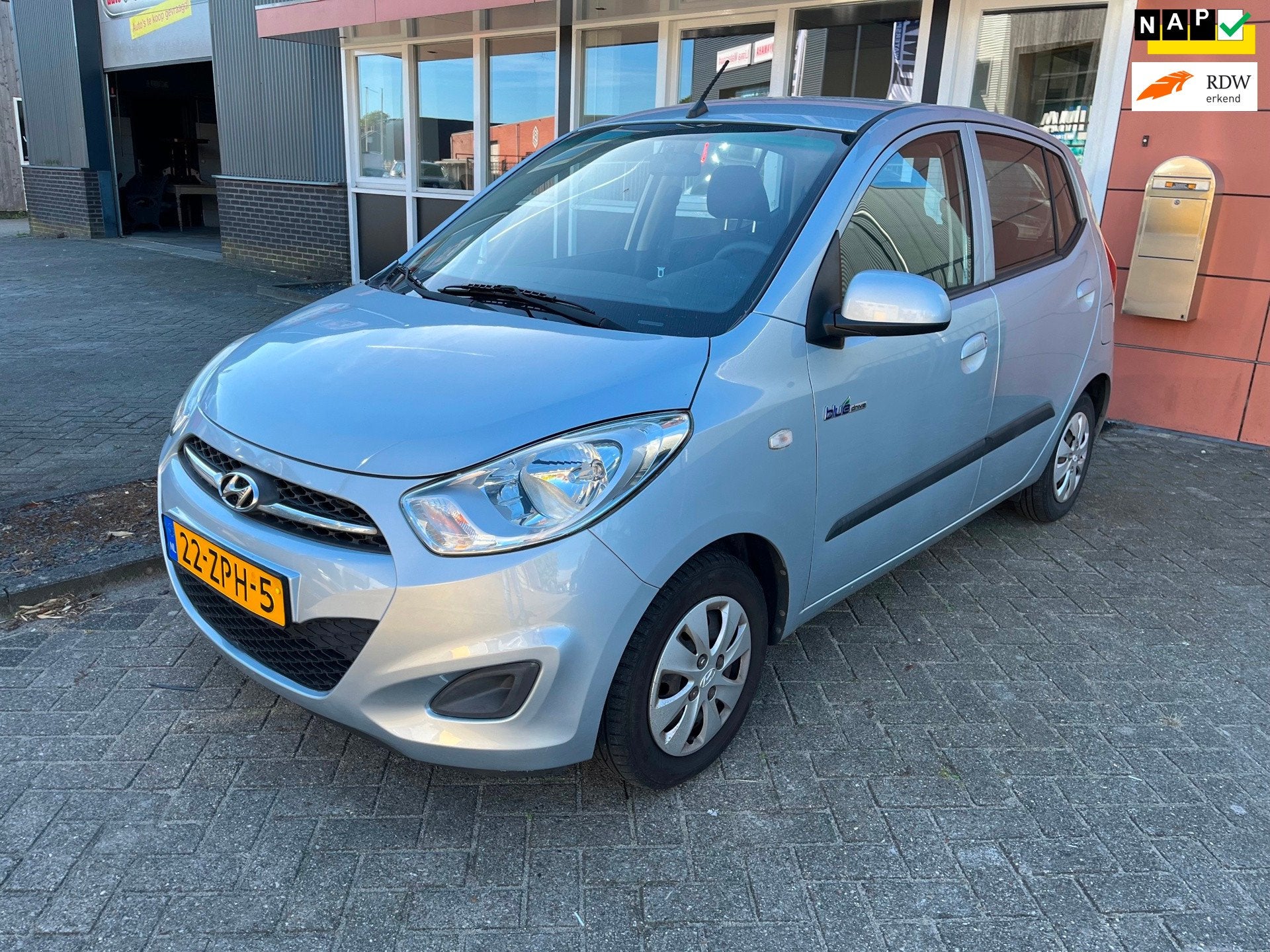 Hyundai I10 1.0 i-Drive Cool 54 dkm nap airco, Auto's, Voorwielaandrijving, Euro 5, Gebruikt, 31 €/maand