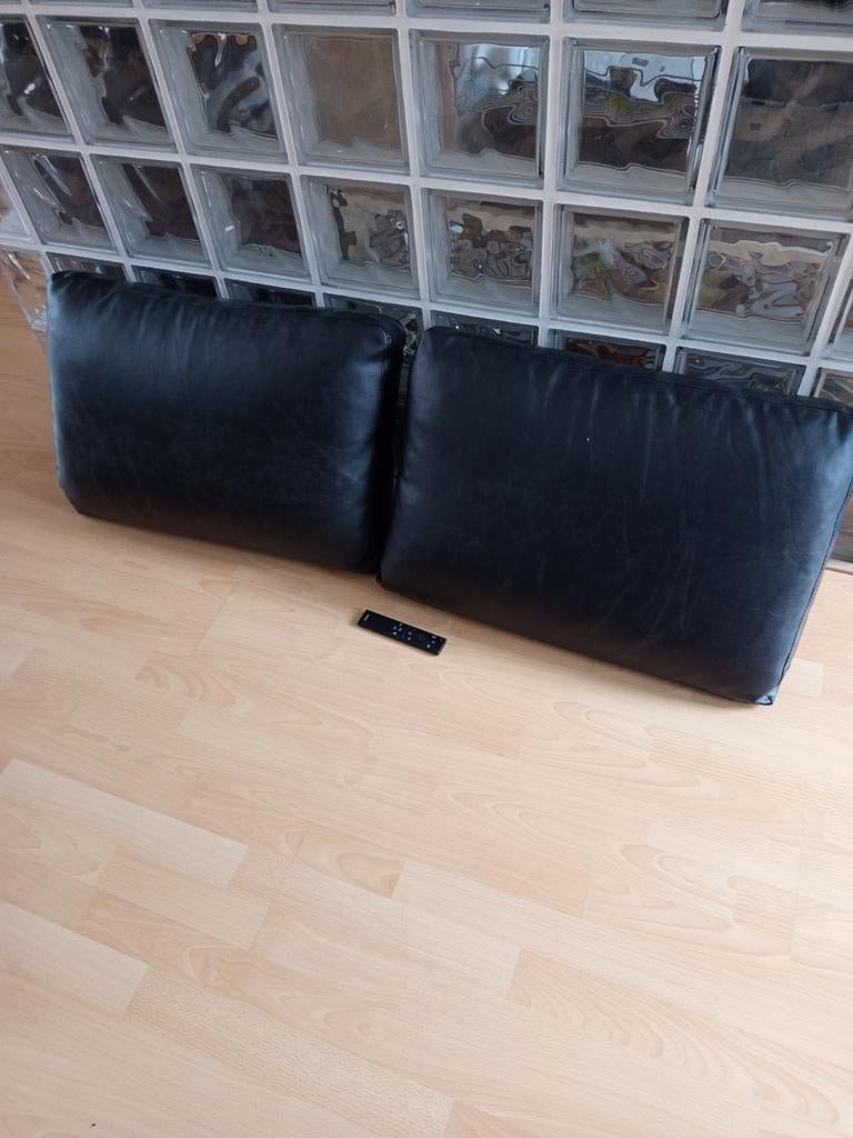 Twee grote zwarte bankkussens, Huis en Inrichting, Woonaccessoires | Kussens, Gebruikt, Zwart, Rechthoekig, Ophalen of Verzenden