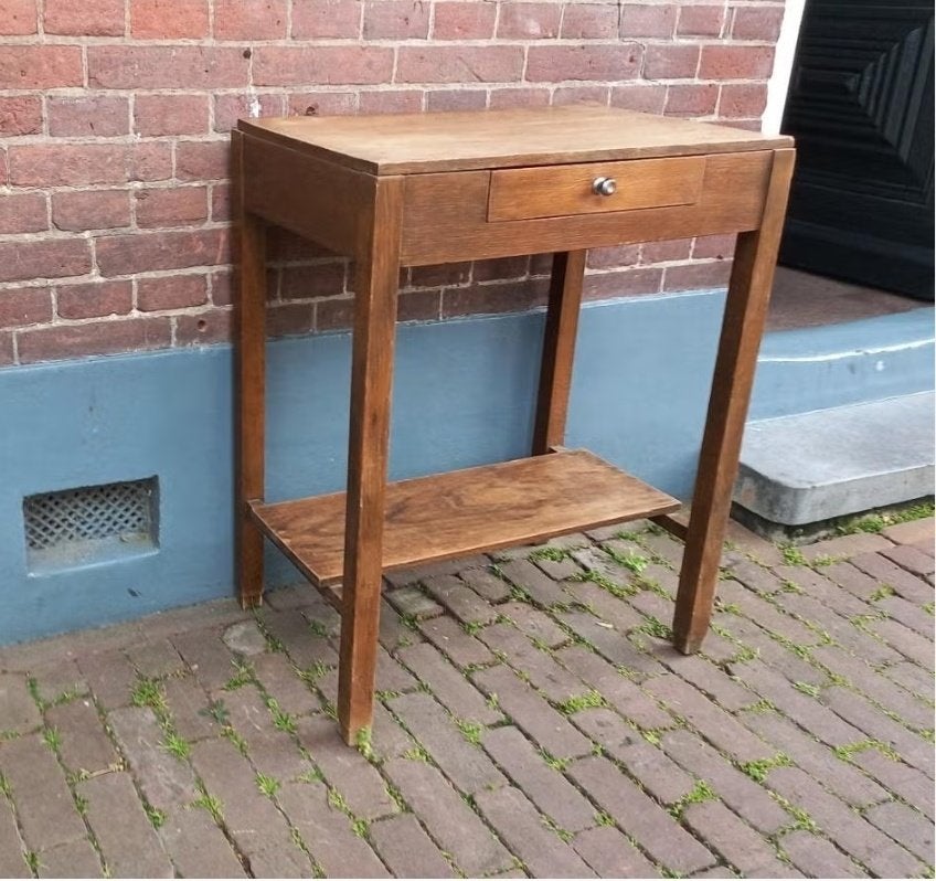 Eiken tafel / sidetable met laatje hoogte 75 cm. bijzettafel, Antiek en Kunst, Antiek | Meubels | Tafels, Ophalen of Verzenden