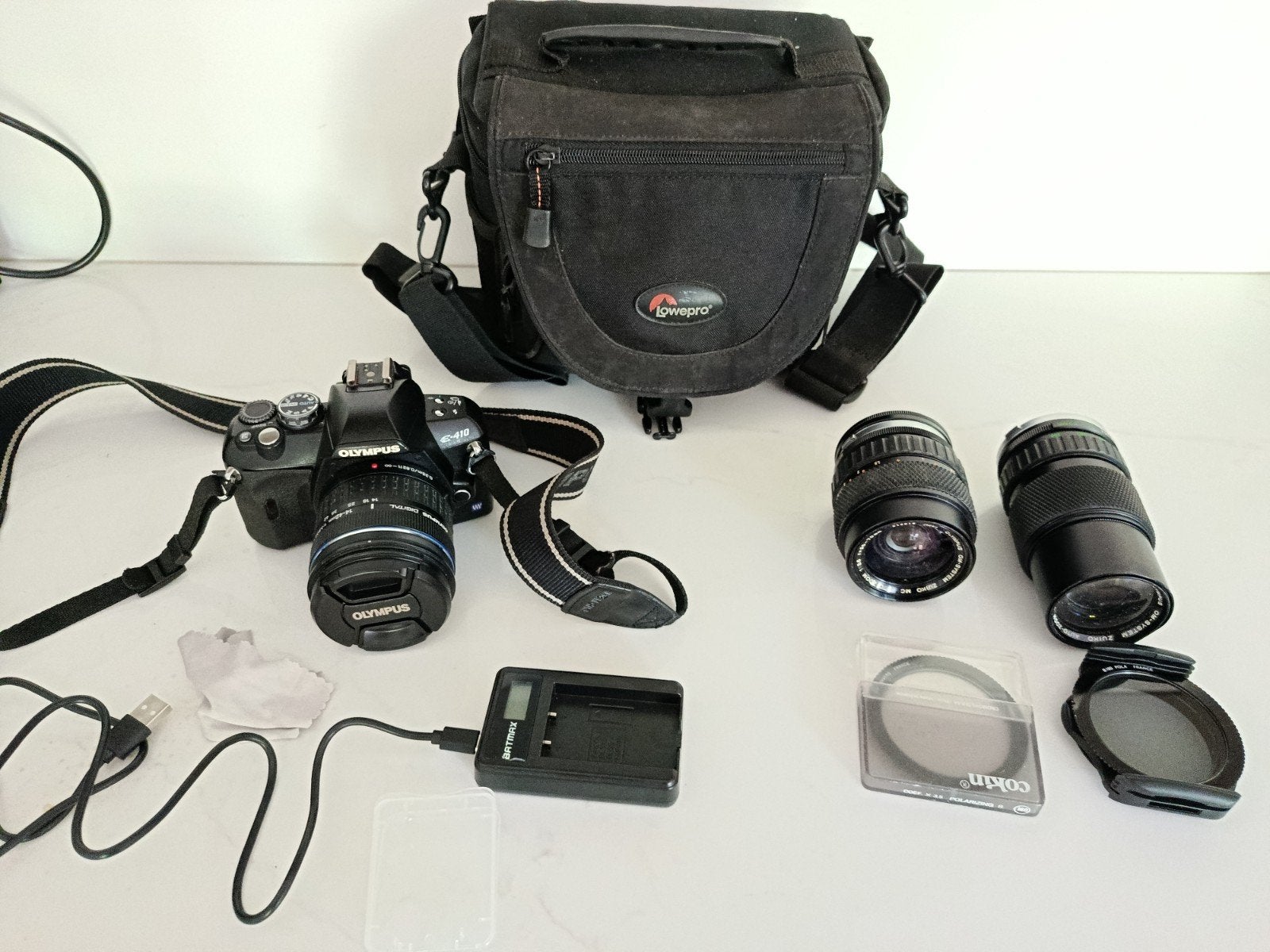 Olympus E-410 compacte camera met 3 lenzen en tas, Ophalen of Verzenden, Zo goed als nieuw, Olympus, 8 keer of meer