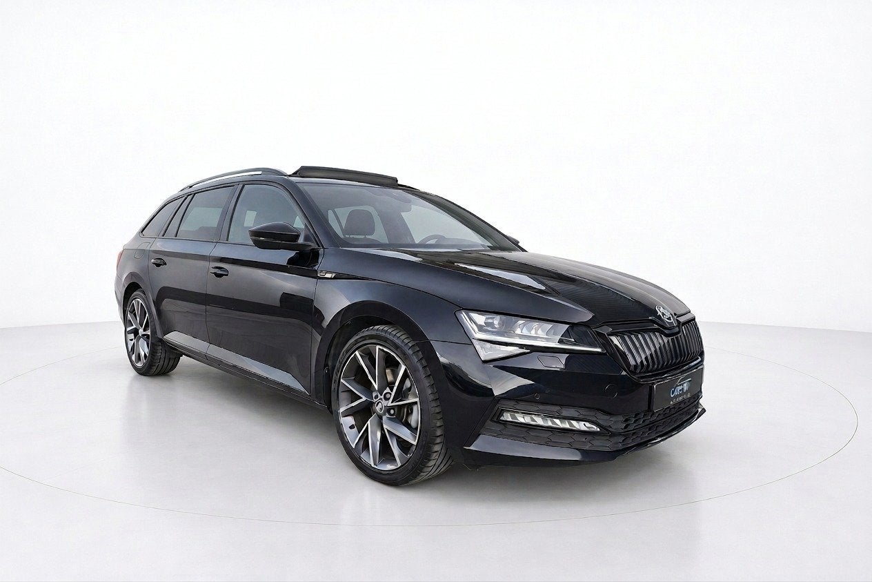 Skoda Superb Combi 1.4 TSI iV Sportline Business PANO VIRTUA, Auto's, Dealer onderhouden, Gebruikt, Euro 6, 4 cilinders