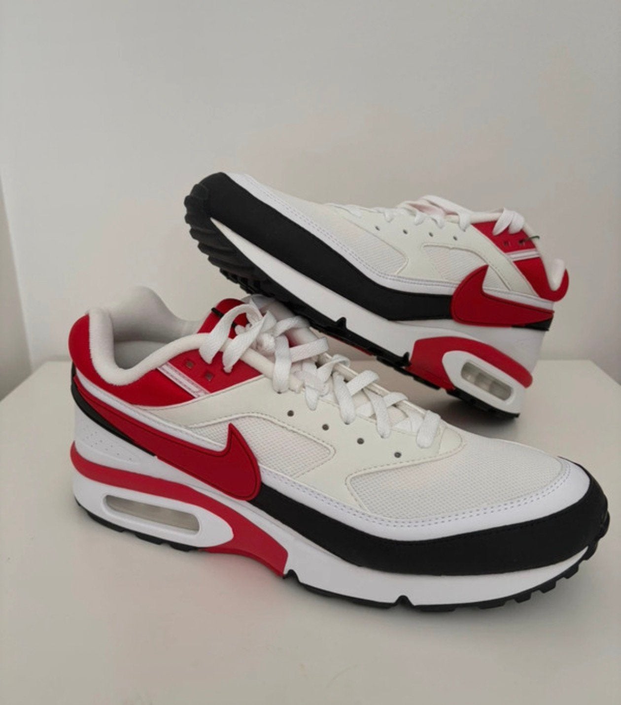 Nike Air Max BW OG Sports Red maat 42 & 45, Kleding | Heren, Ophalen of Verzenden, Nieuw, Overige kleuren