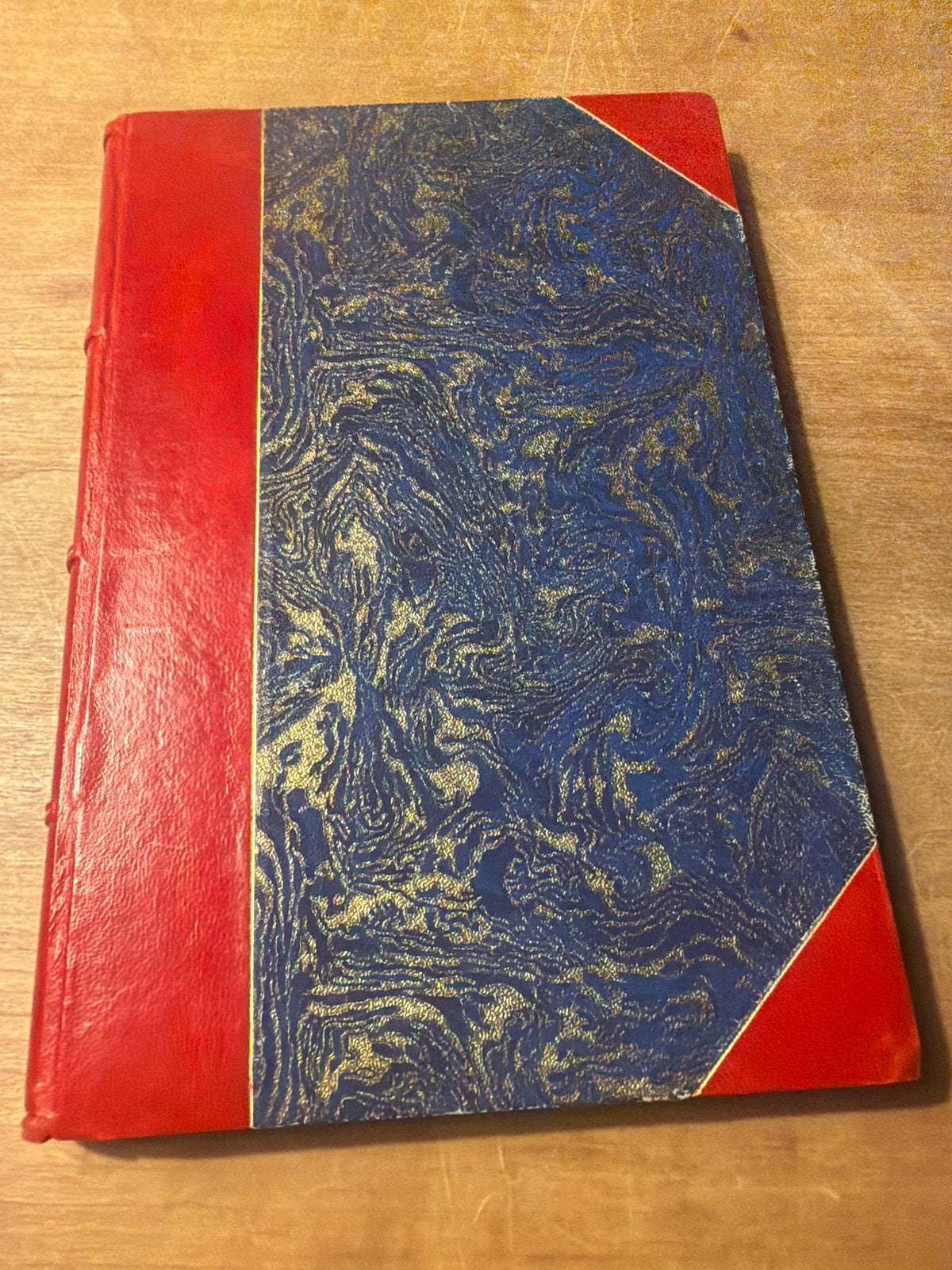 Uniek: Differdange 1937 met officiële opdracht en stempel, Boeken, Geschiedenis | Stad en Regio, Ophalen of Verzenden, 20e eeuw of later